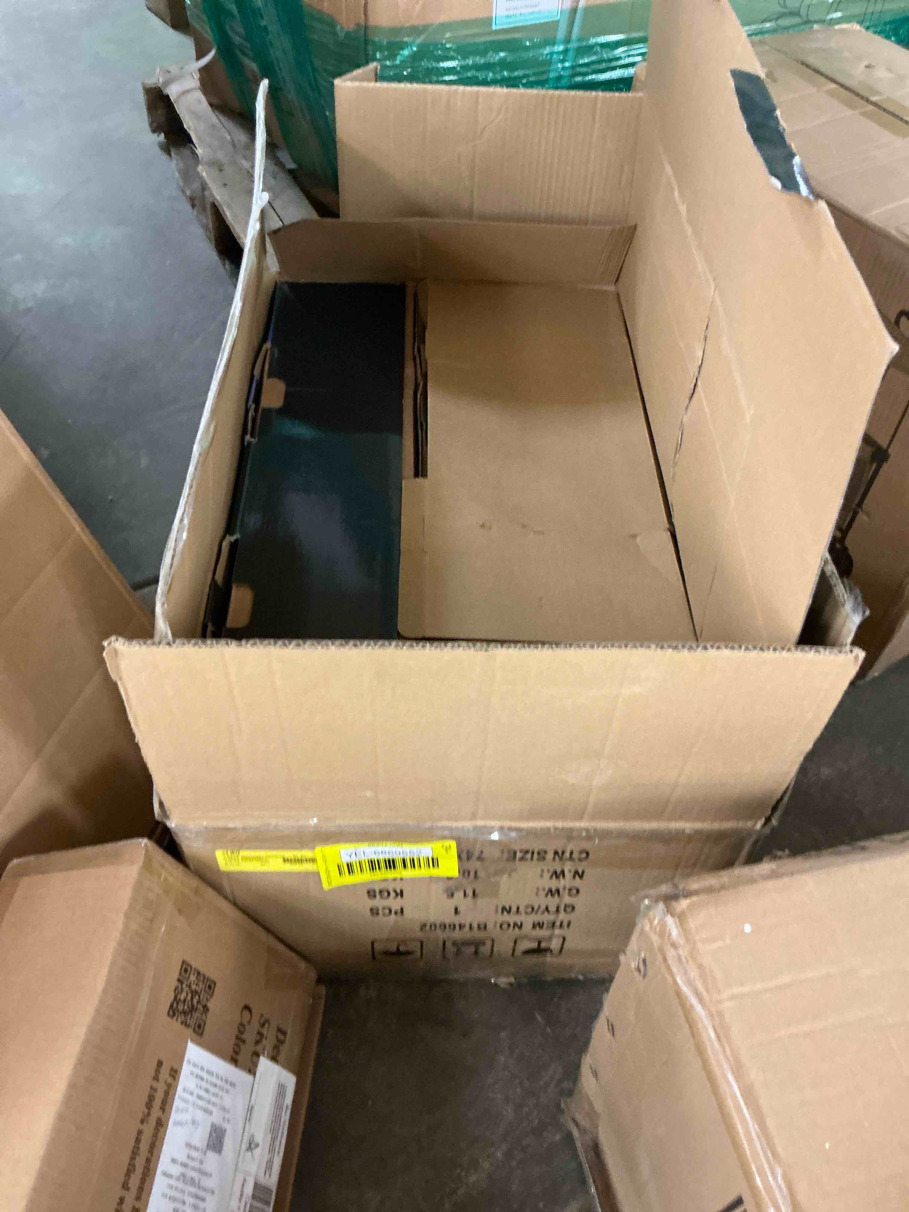 https://s3.amazonaws.com/lotting-images-prod/EmanualPiazza/YEL6869552_1740583138295.jpeg