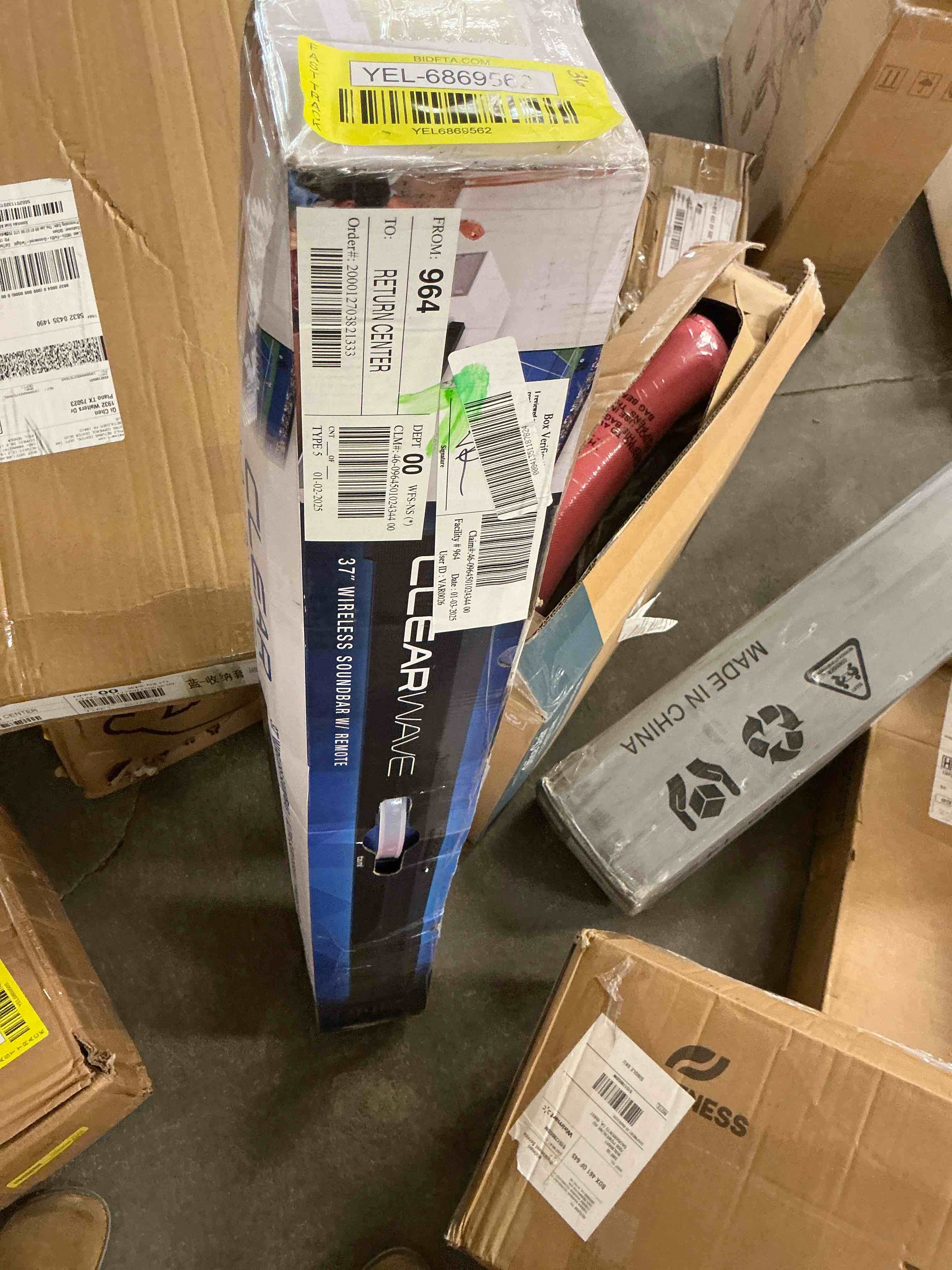 https://s3.amazonaws.com/lotting-images-prod/EmanualPiazza/YEL6869562_1740581727320.jpeg