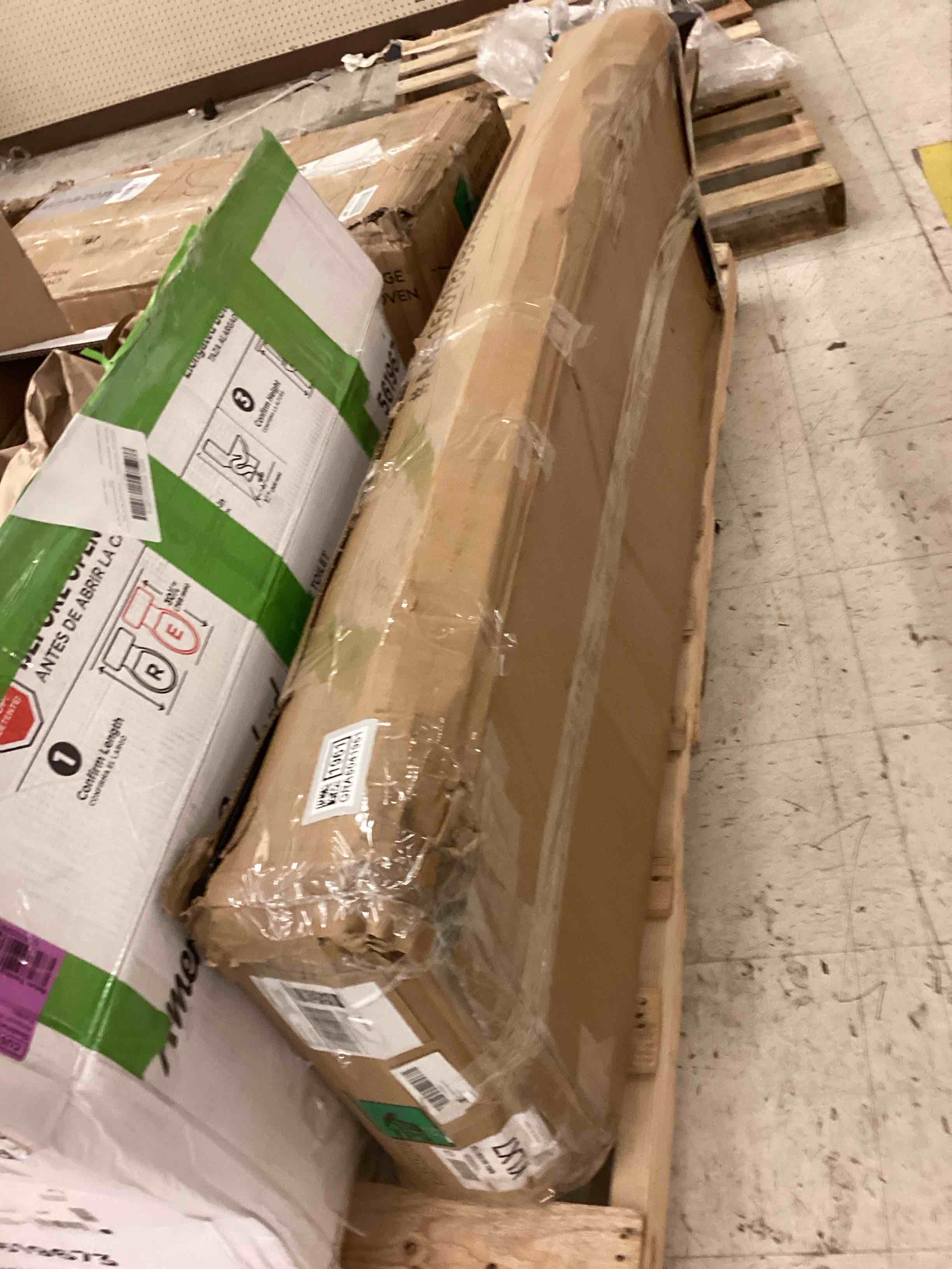 https://s3.amazonaws.com/lotting-images-prod/Excess4Less/GRA6041961_1782226231498.jpeg