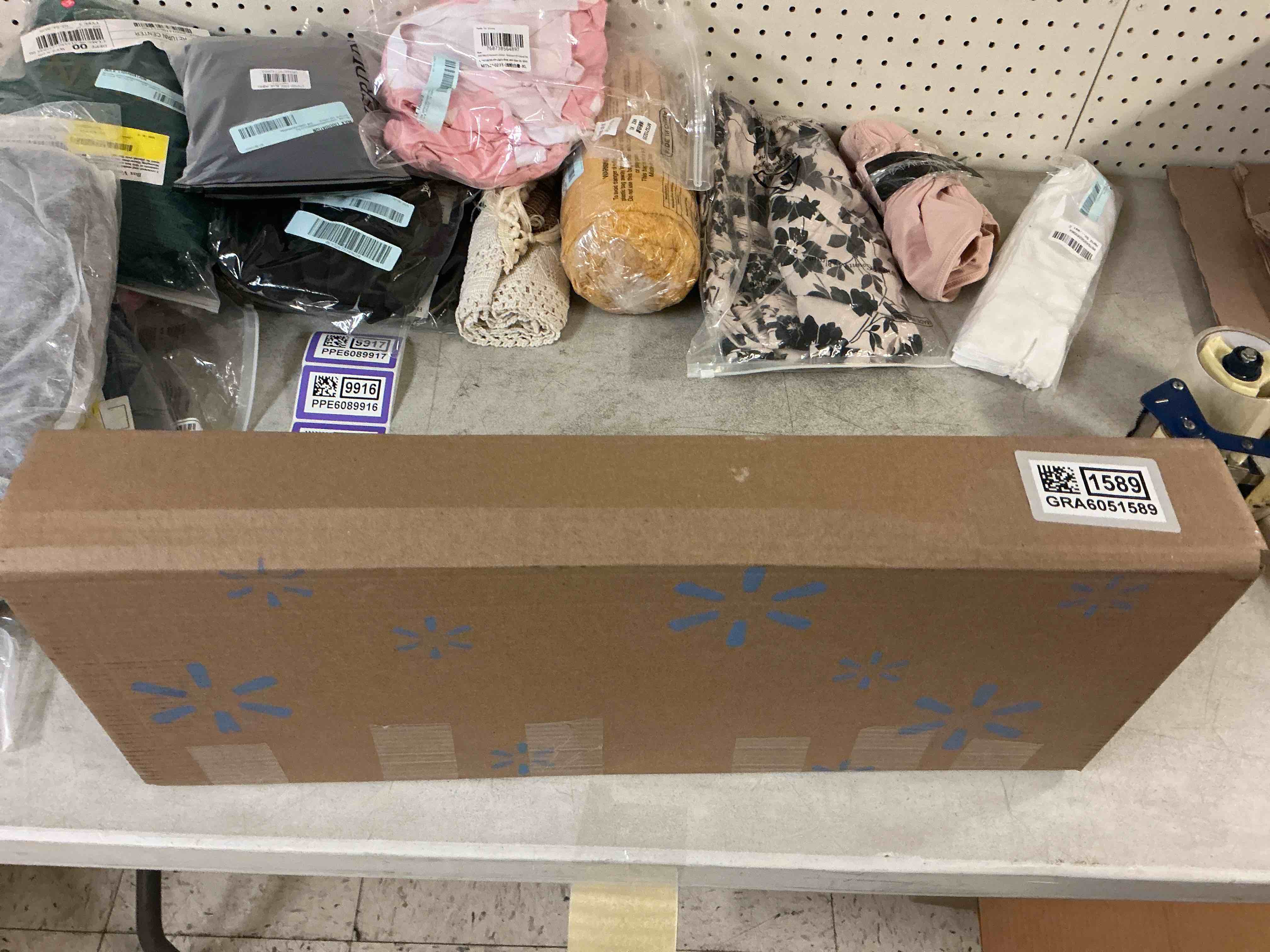 https://s3.amazonaws.com/lotting-images-prod/Excess4Less/GRA6051589_1781551121680.jpeg