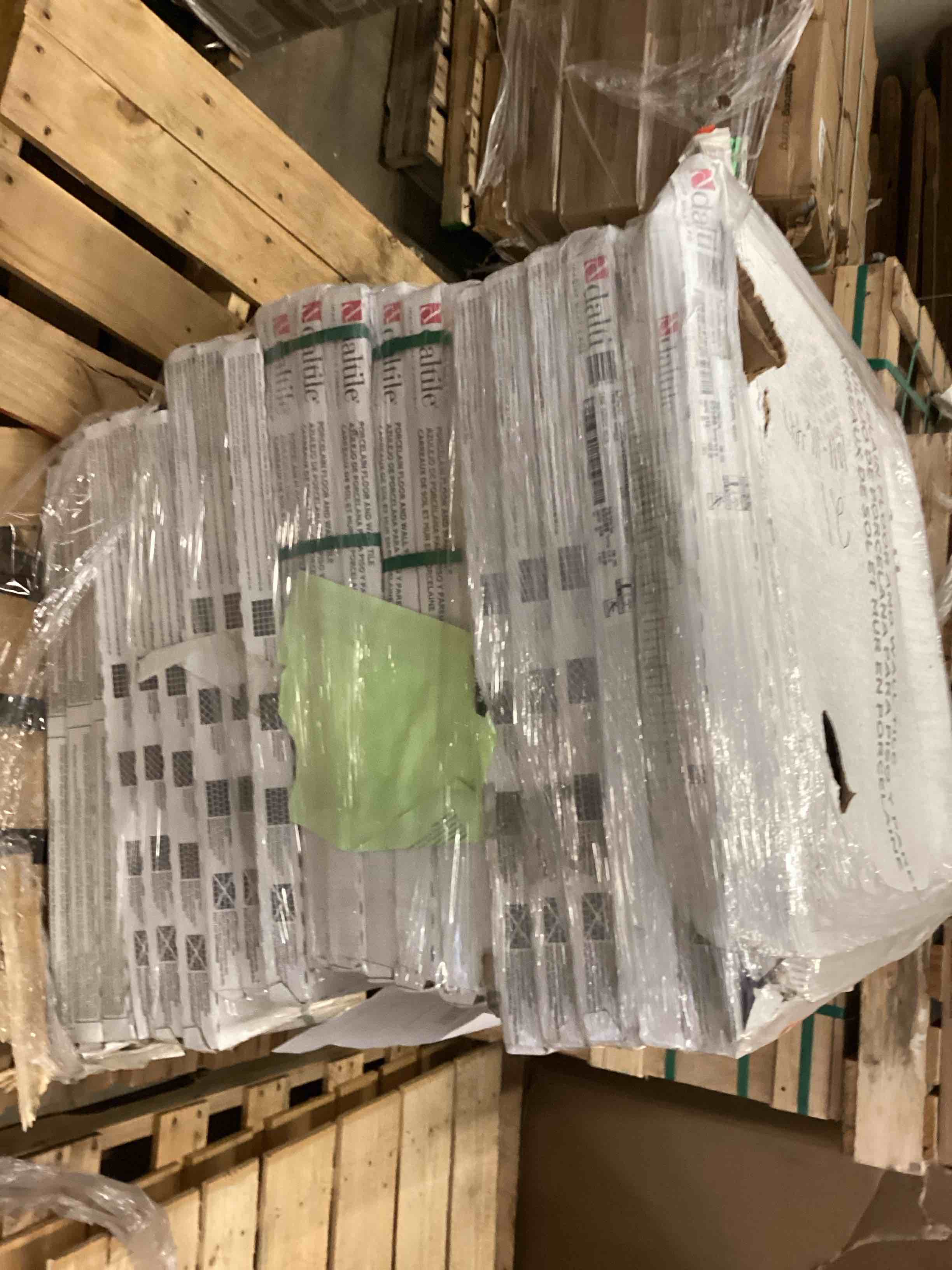 https://s3.amazonaws.com/lotting-images-prod/Excess4Less/GRA6053827_1781885858128.jpeg