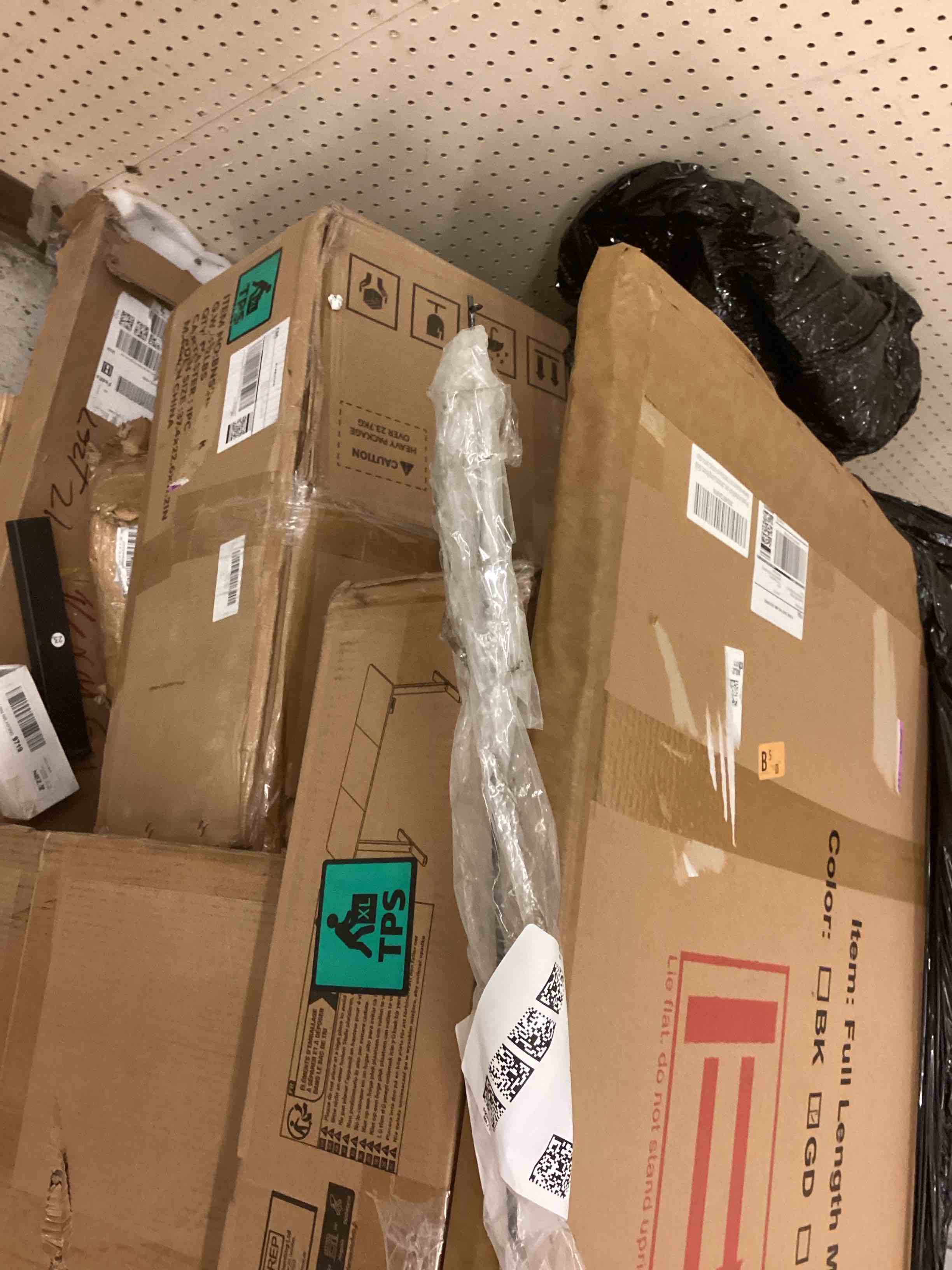 https://s3.amazonaws.com/lotting-images-prod/Excess4Less/GRA6053894_1780602735151.jpeg