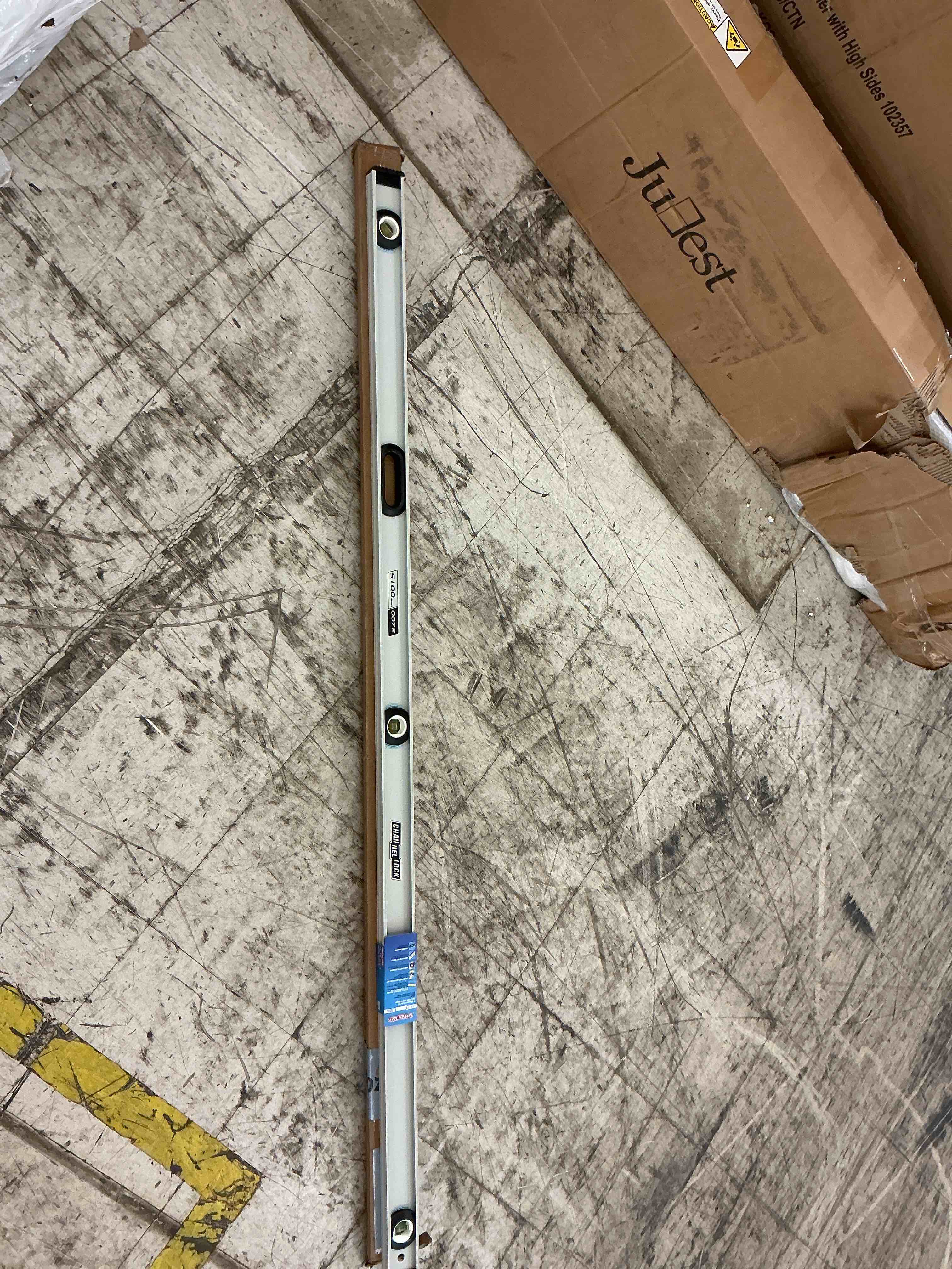 https://s3.amazonaws.com/lotting-images-prod/Excess4Less/PPE6085794_1782226239568.jpeg