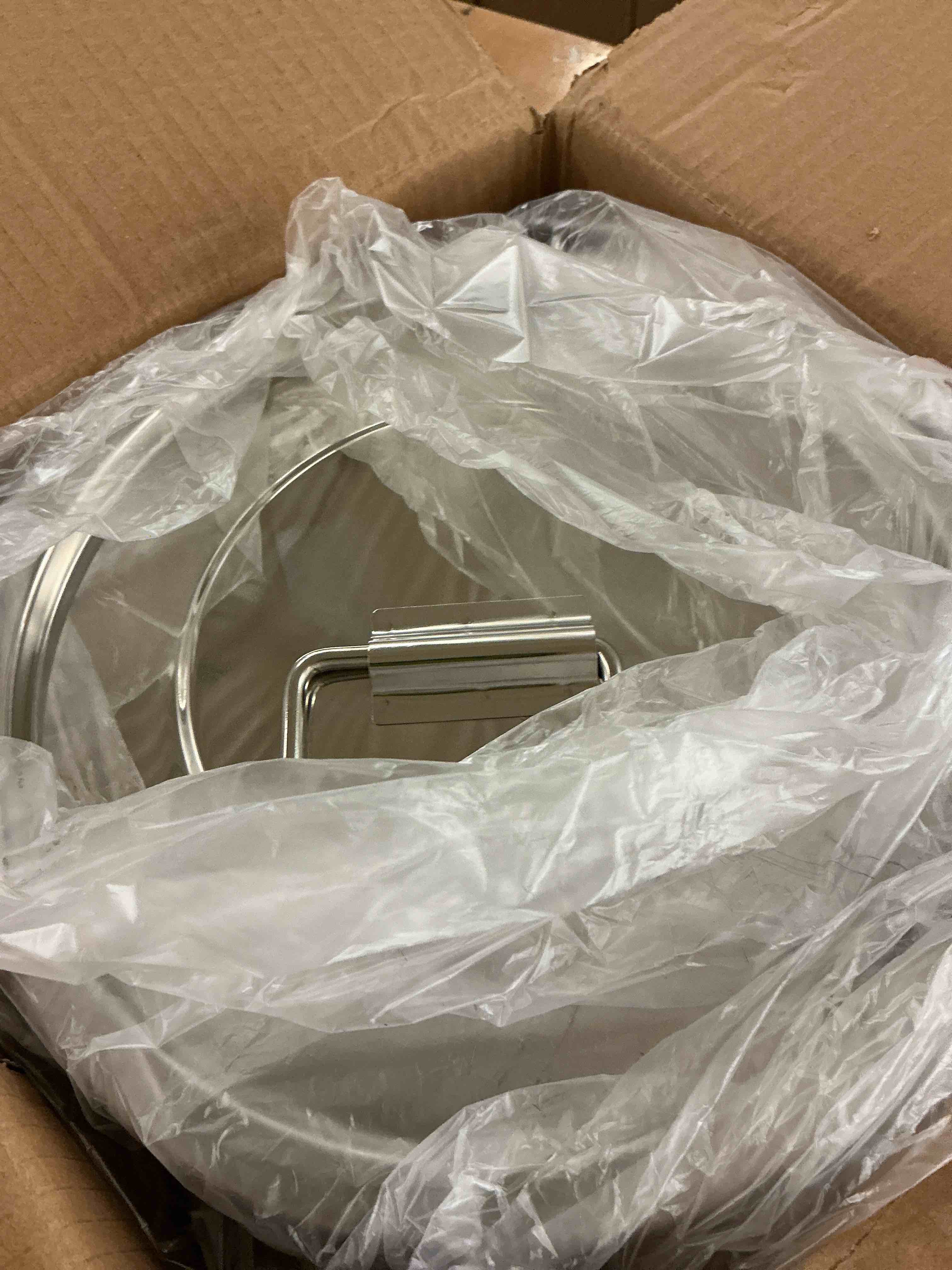 https://s3.amazonaws.com/lotting-images-prod/Excess4Less/PPE6091119_1783543987488.jpeg