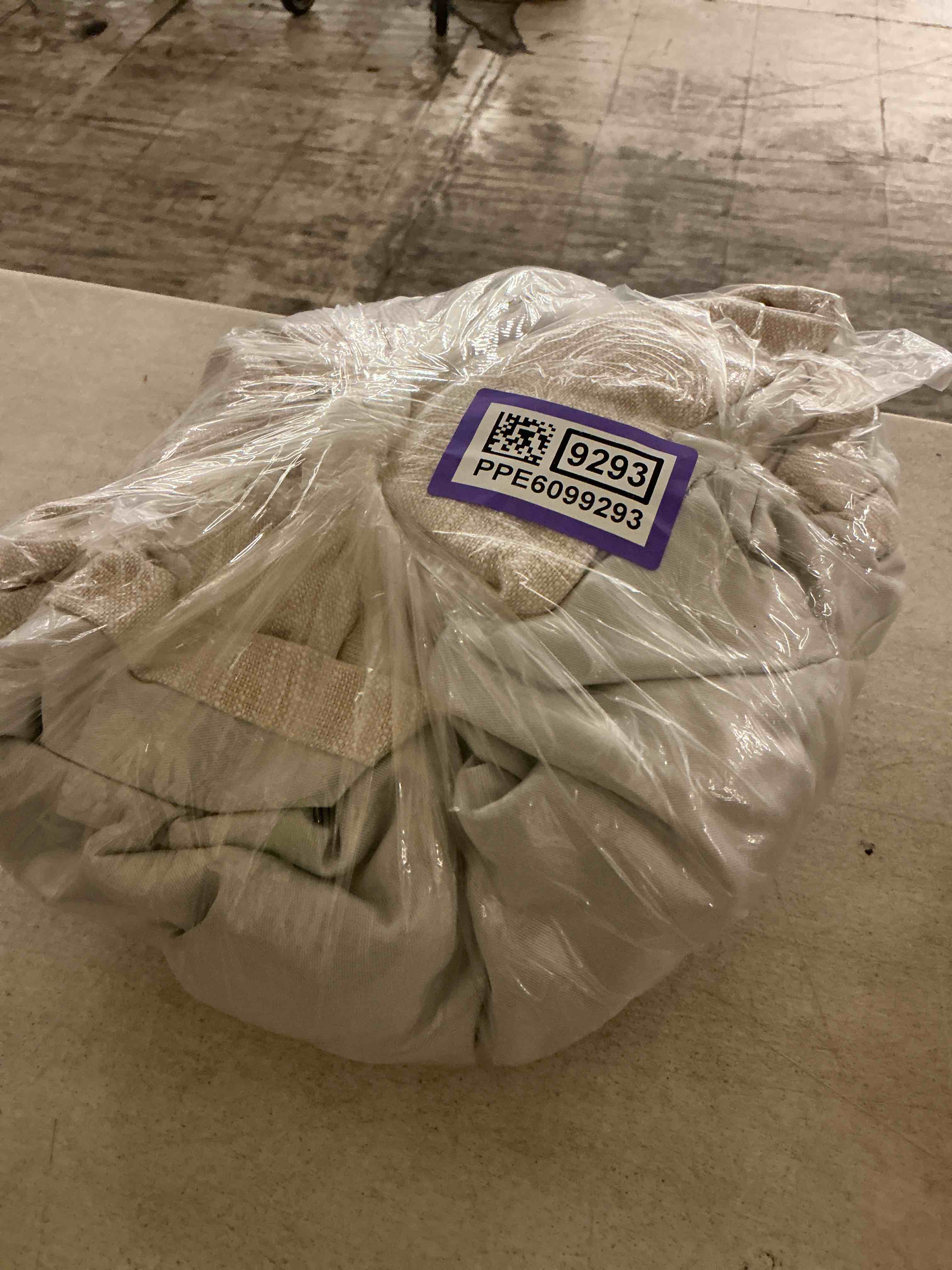 https://s3.amazonaws.com/lotting-images-prod/Excess4Less/PPE6099293_1789492363803.jpeg