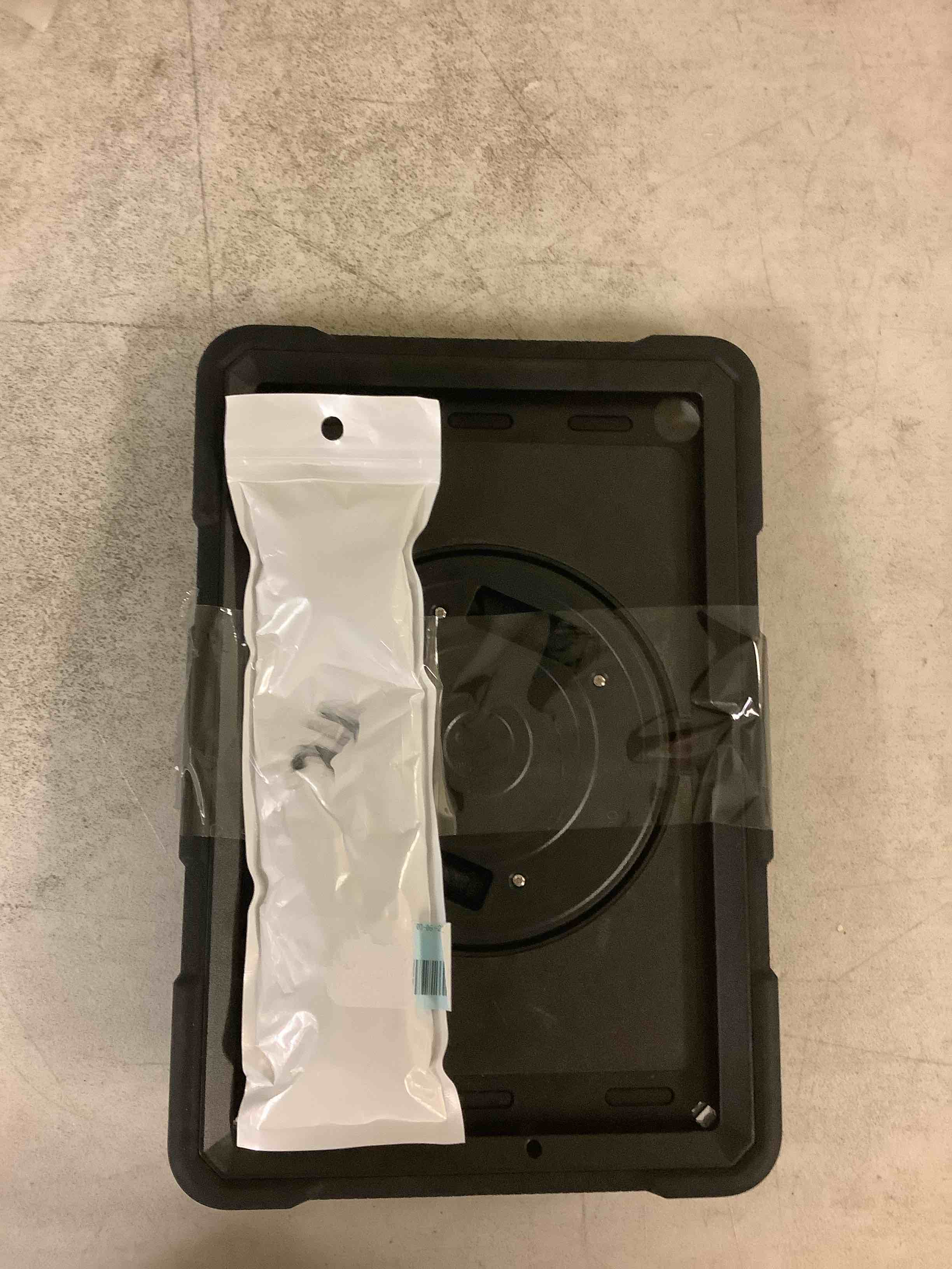 https://s3.amazonaws.com/lotting-images-prod/Excess4Less/PPE6099696_1785435907654.jpeg