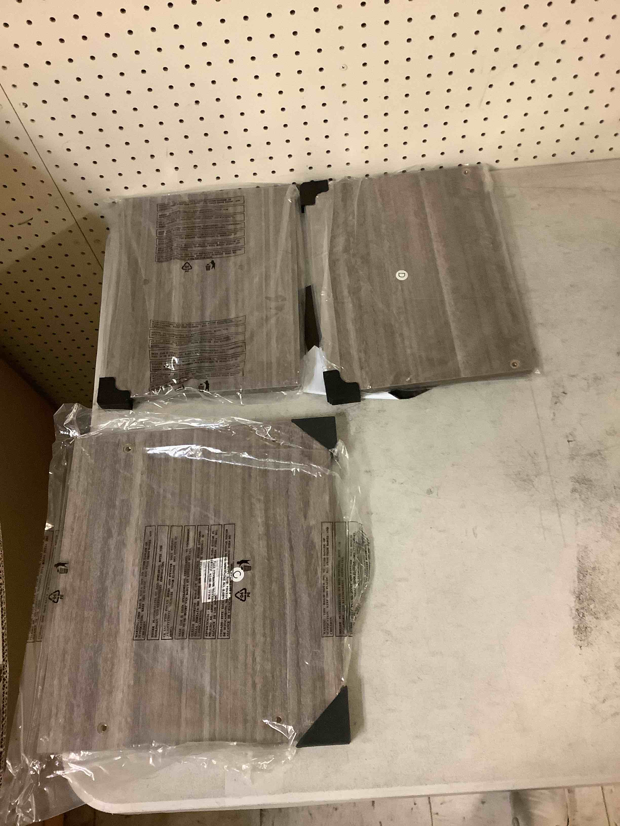 https://s3.amazonaws.com/lotting-images-prod/Excess4Less/PPE6099717_1785423826480.jpeg