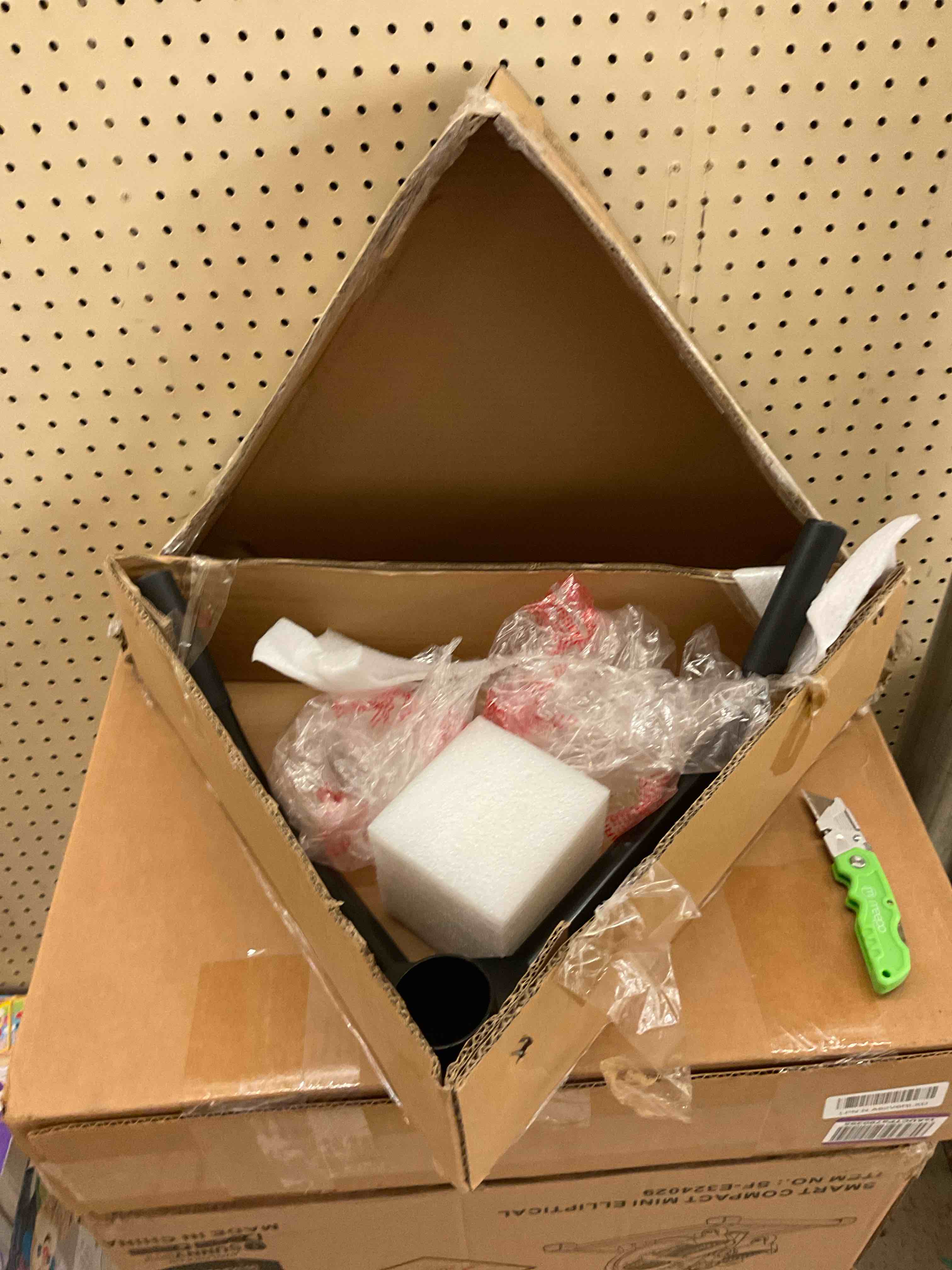 https://s3.amazonaws.com/lotting-images-prod/Excess4Less/YEL6253592_1783524481046.jpeg