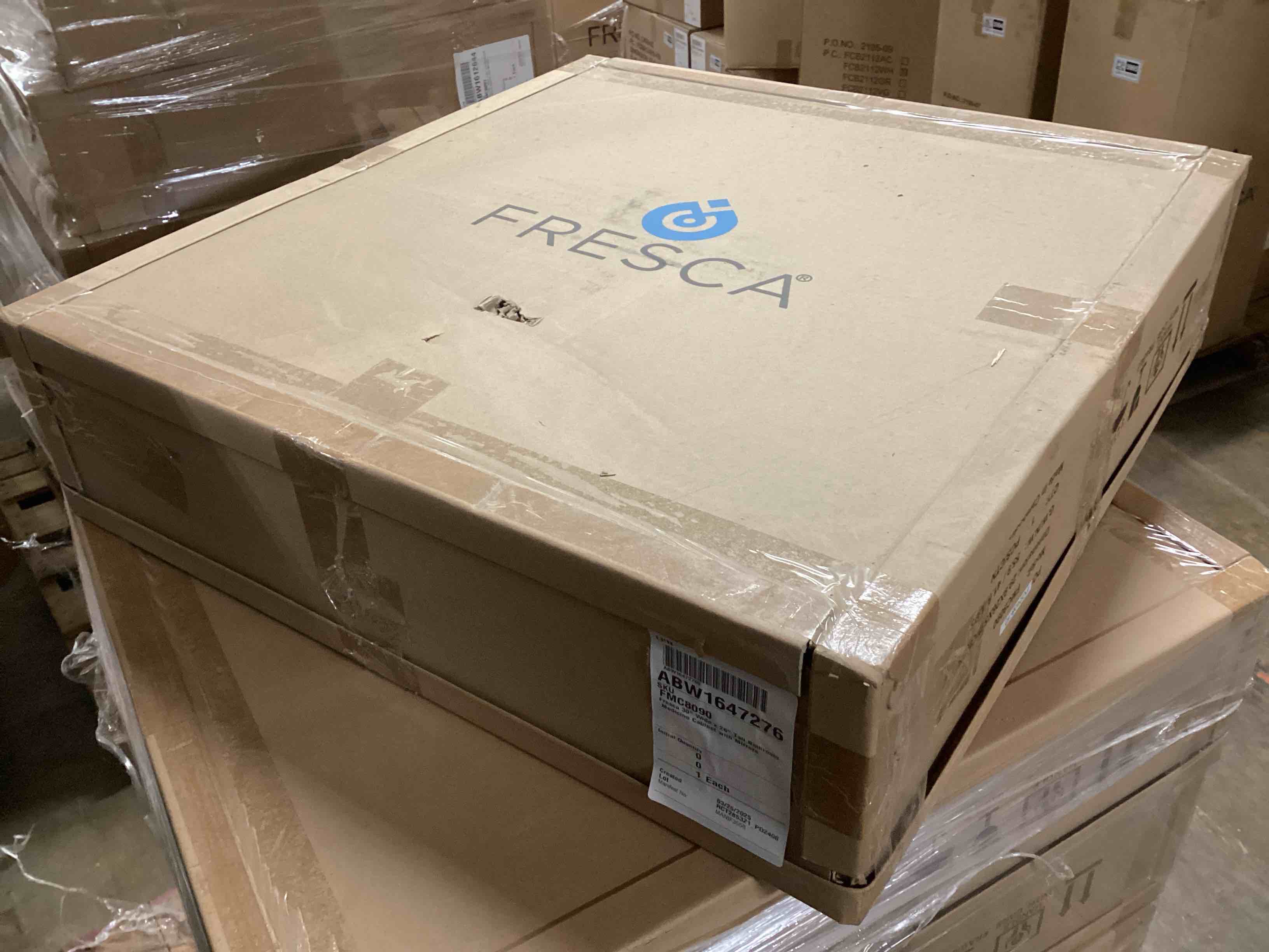 Condition photo showing Brand New for fresca senza 30-in x 26-in surface/recessed mount mirror mirrored rectangle medicine cabinet - fmc8090