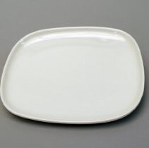 Small white ceramic desert plate