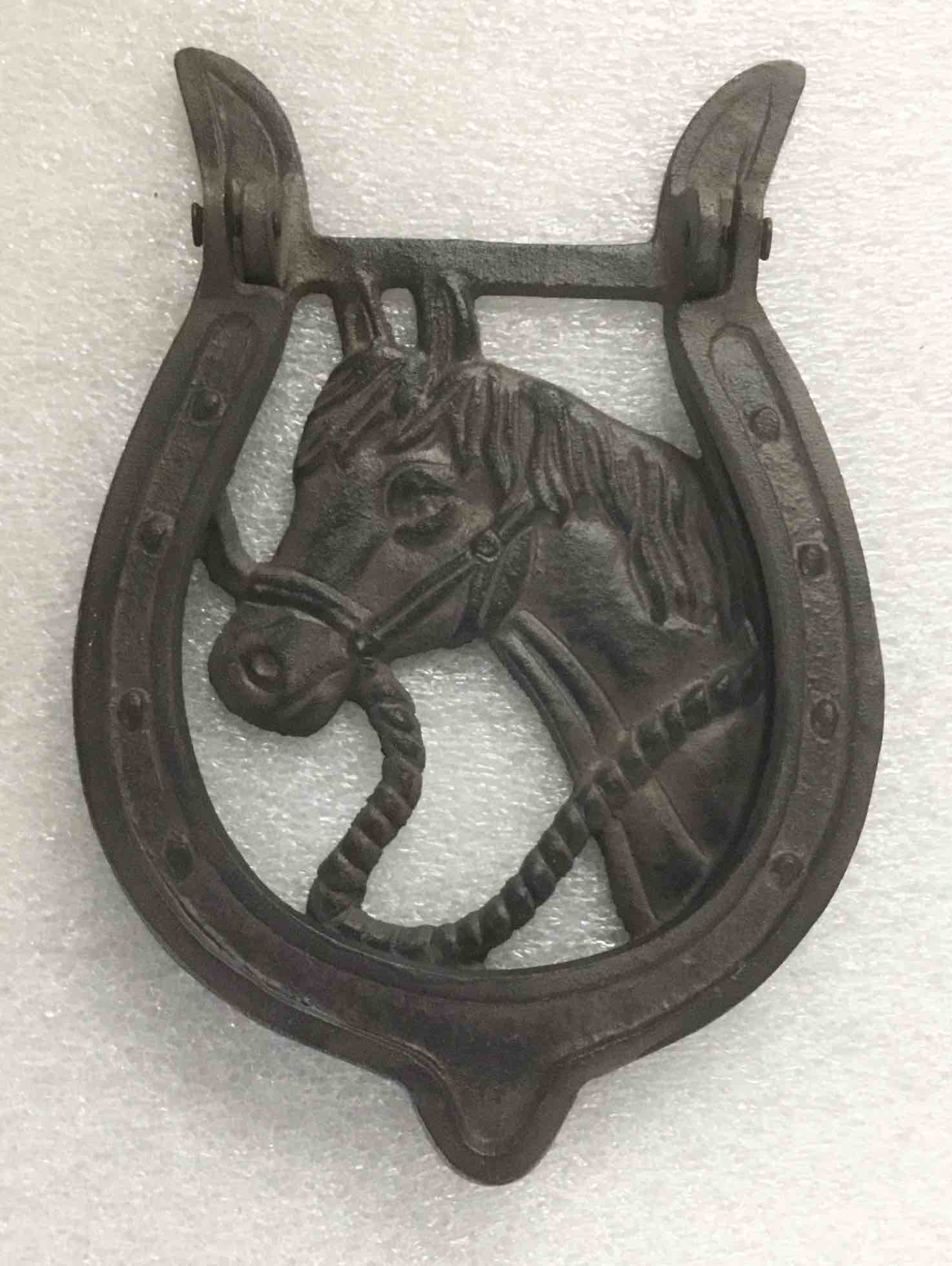 Cast Iron Horse Shoe Door Knocker.