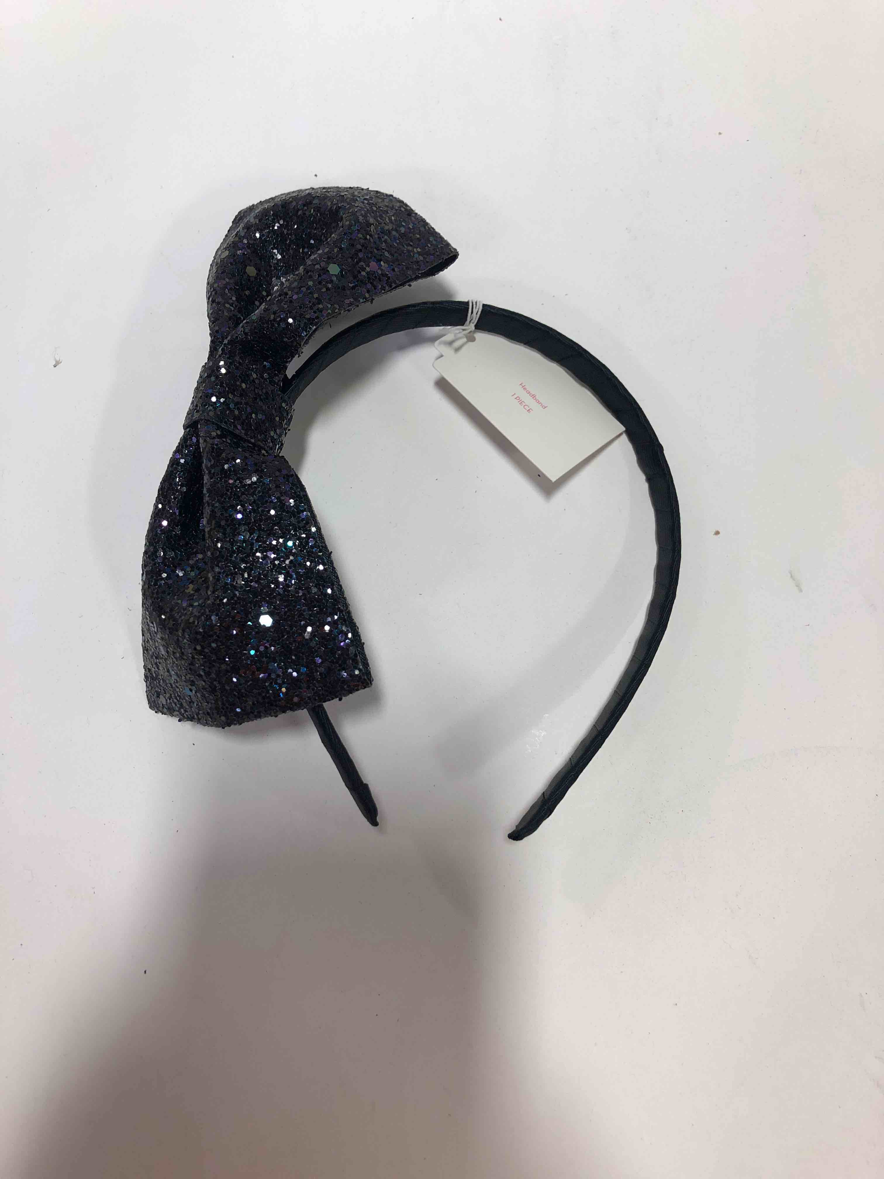 black glitter bow on headband