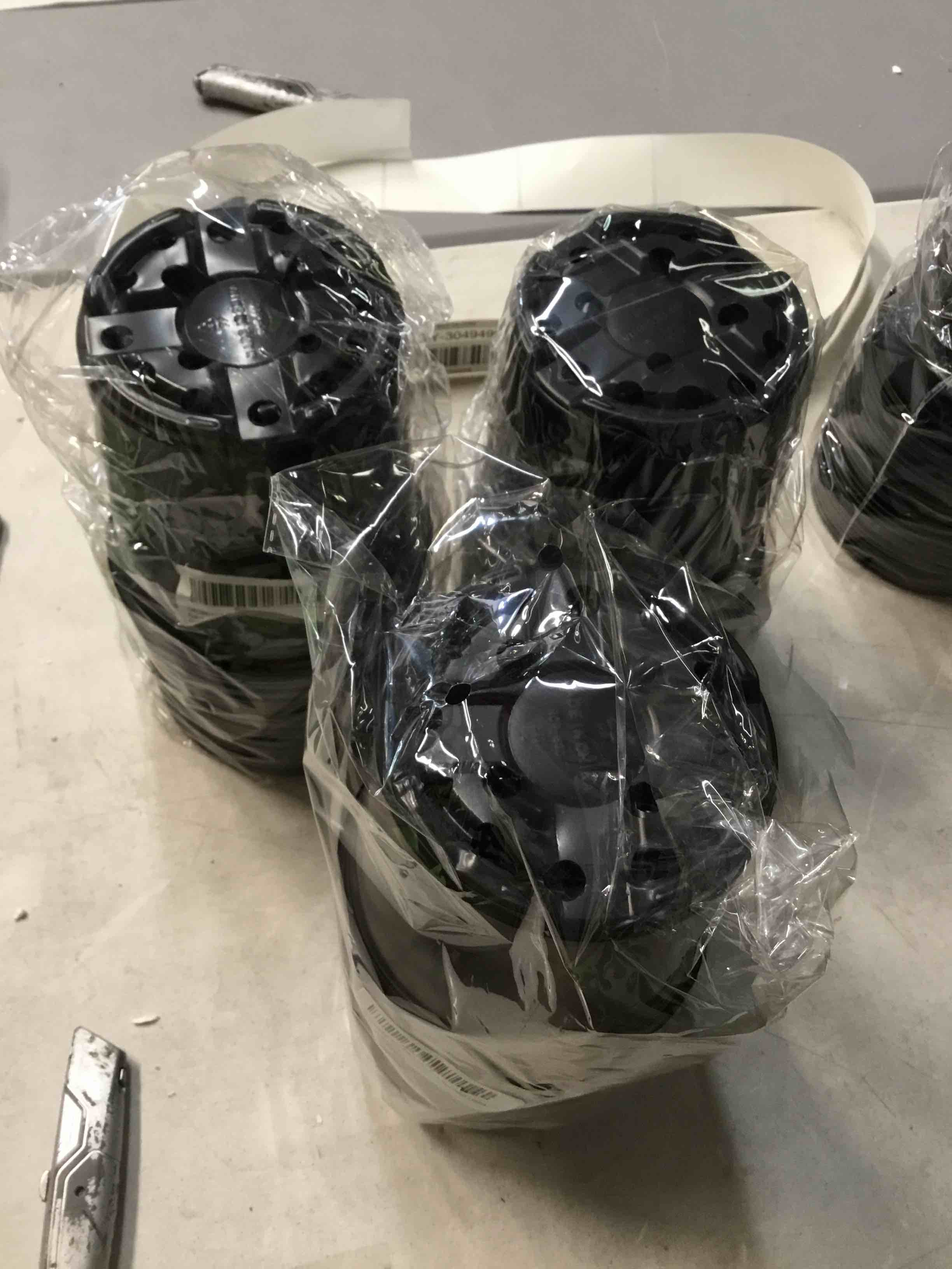 https://s3.amazonaws.com/lotting-images-prod/GRY3049494_1659462997121.jpeg