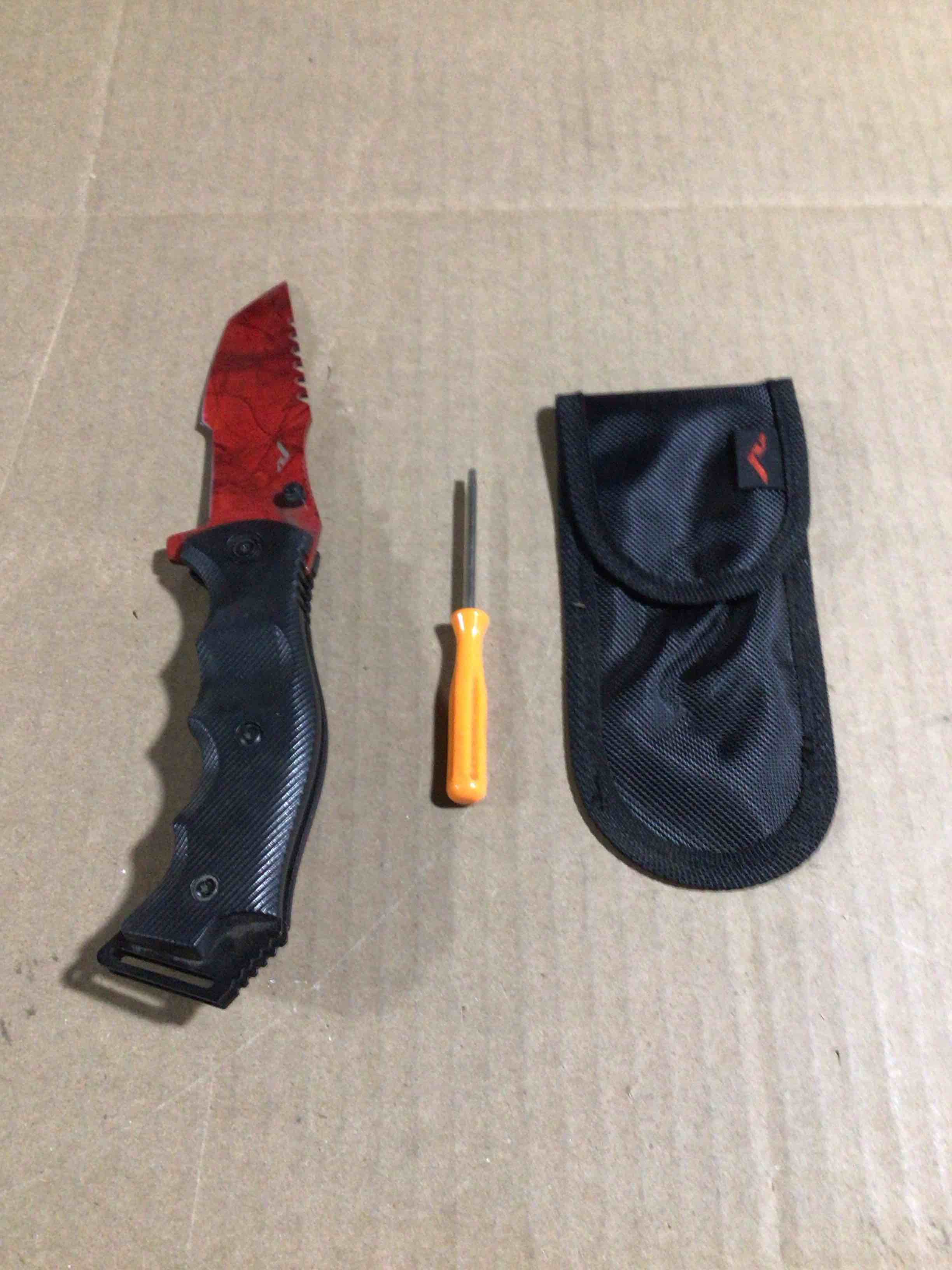 Rhino Pocket Knife, Red