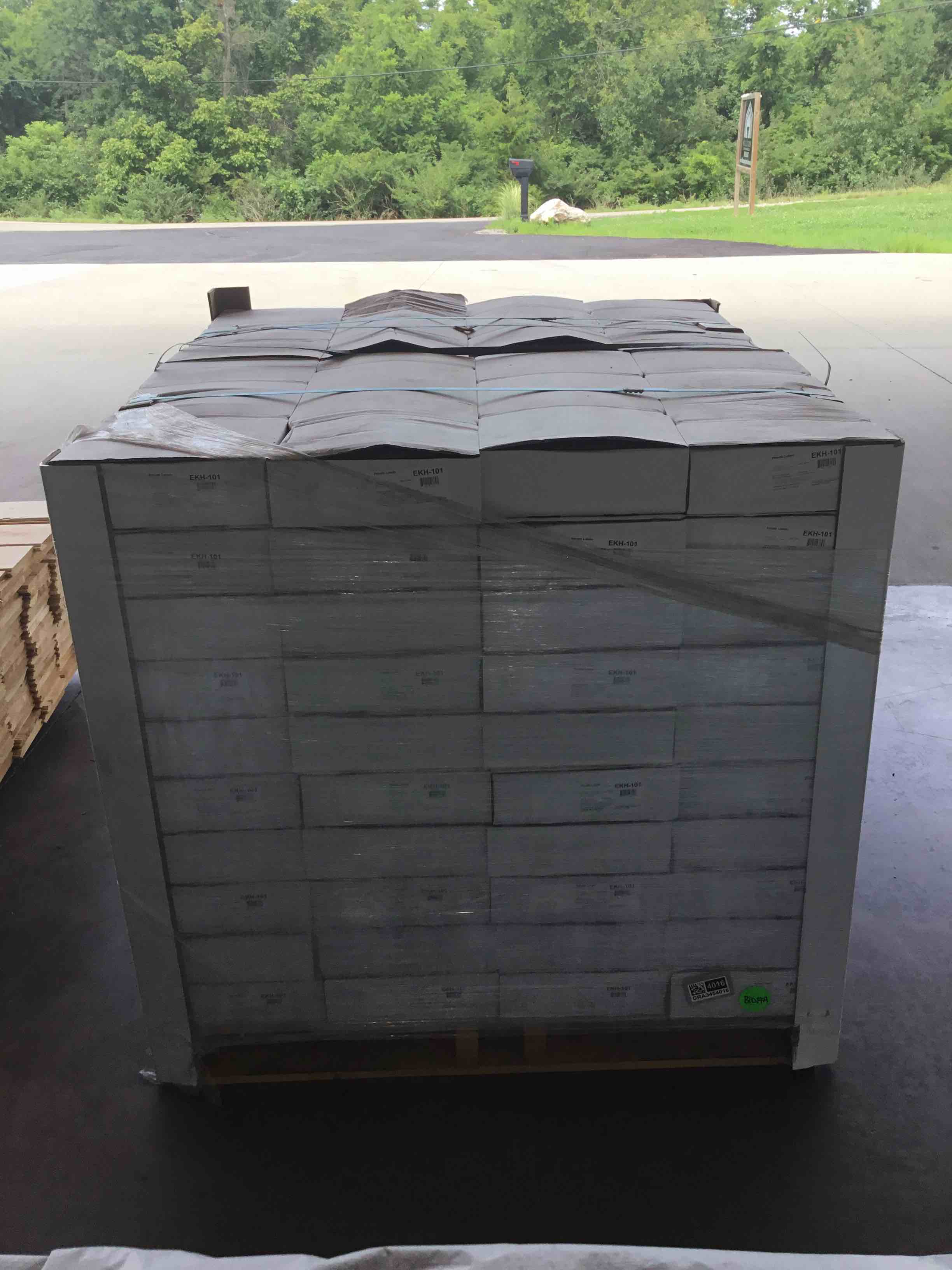 https://s3.amazonaws.com/lotting-images-prod/HilltopSupply/GRA3454016_1753123645206.jpeg
