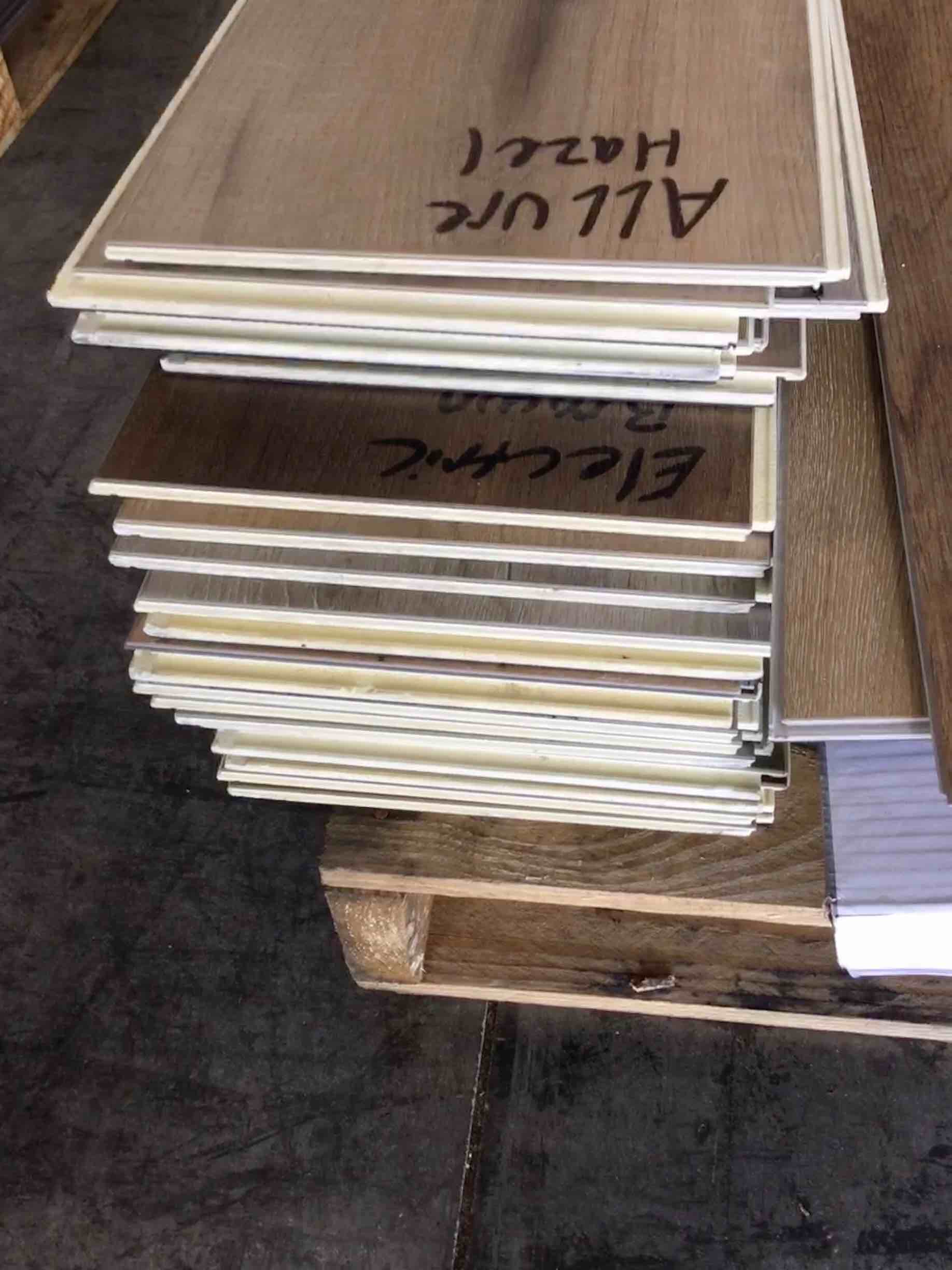 https://s3.amazonaws.com/lotting-images-prod/HilltopSupply/GRA3454225_1755543743041.jpeg