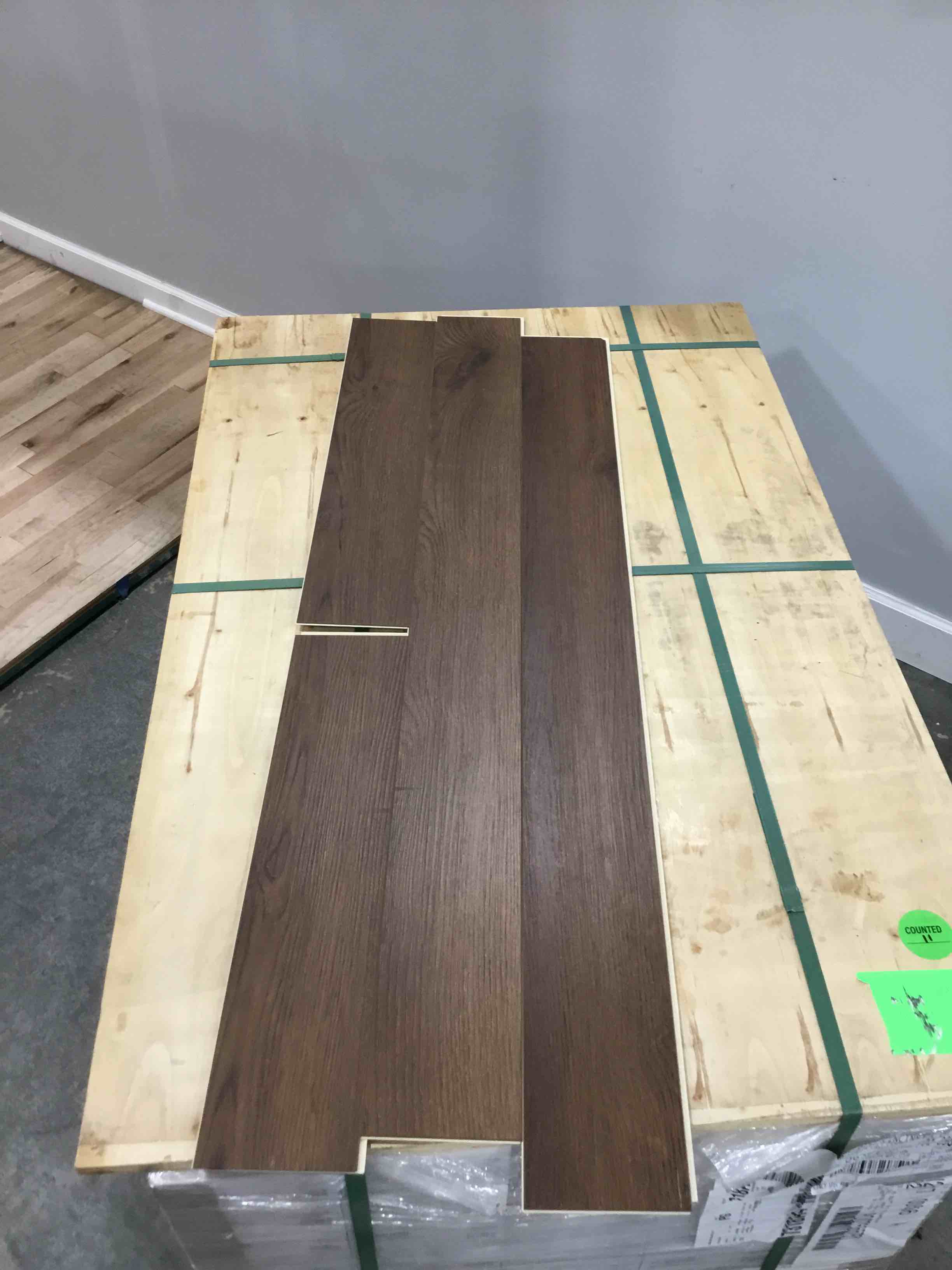 https://s3.amazonaws.com/lotting-images-prod/HilltopSupply/GRA3454427_1754328455725.jpeg
