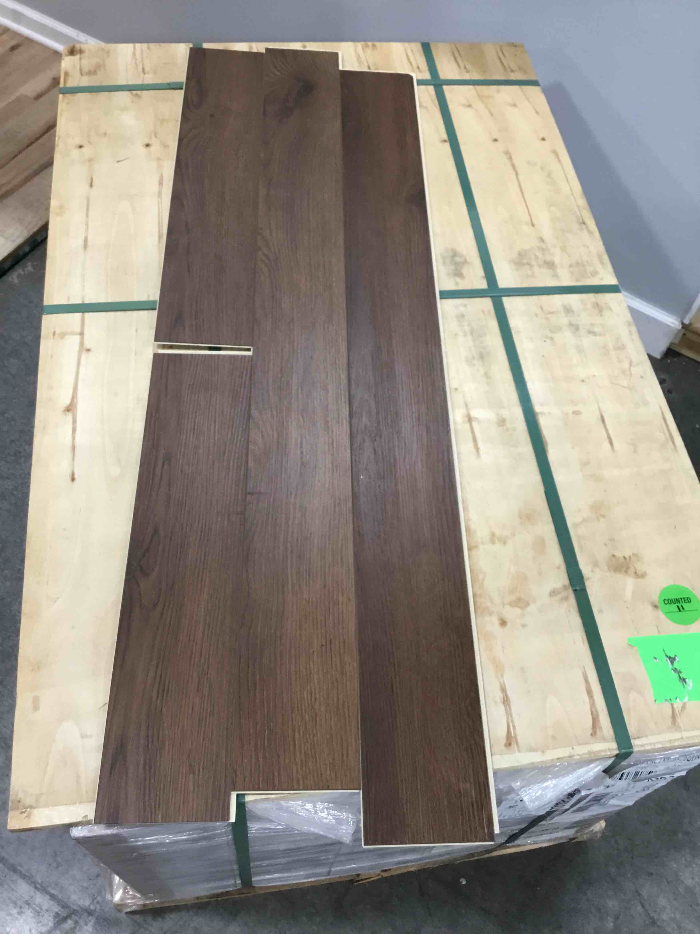https://s3.amazonaws.com/lotting-images-prod/HilltopSupply/GRA3454429_1754328327241.jpeg