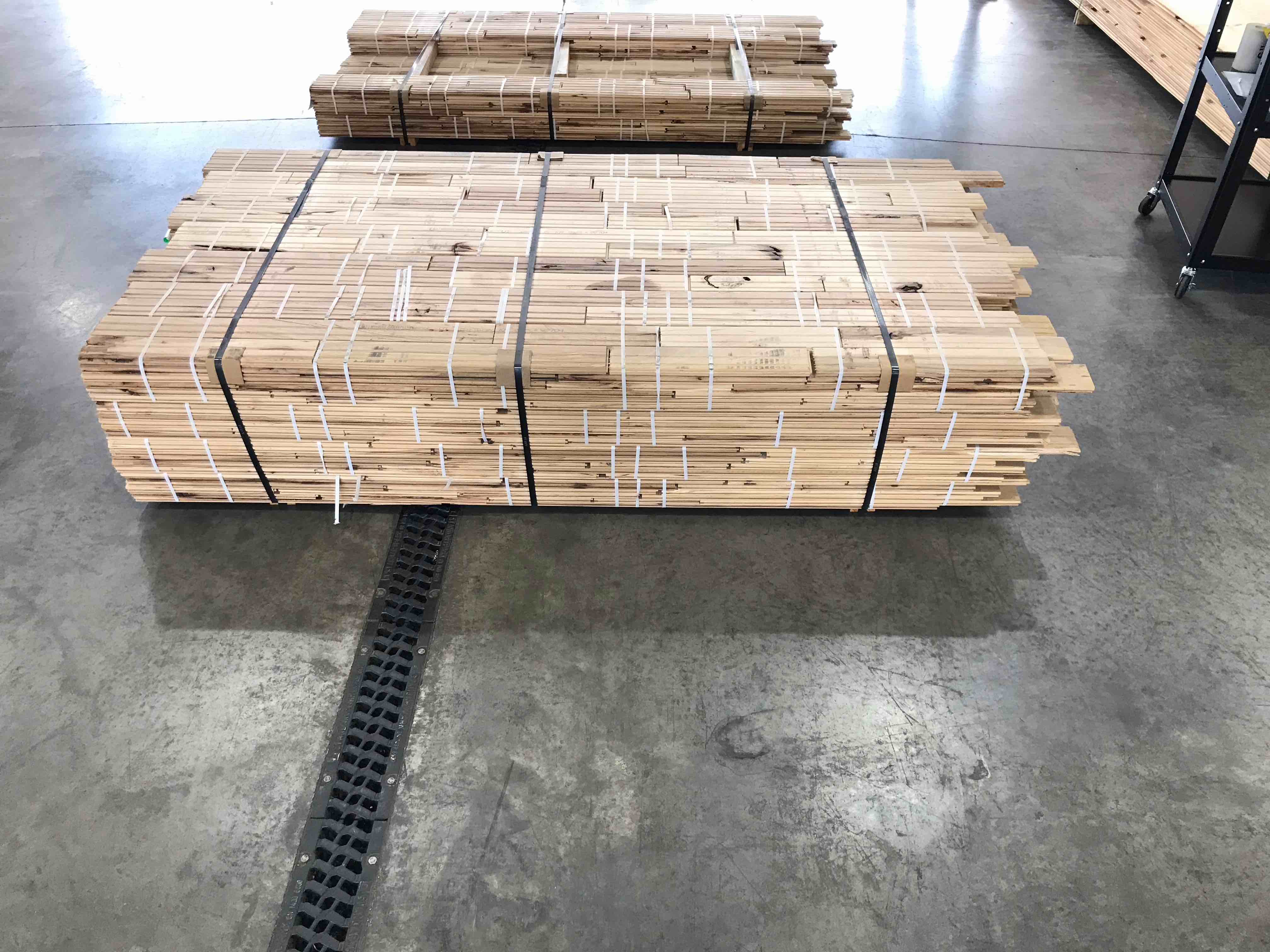 https://s3.amazonaws.com/lotting-images-prod/HilltopSupply/GRA3454500_1755790401933.jpeg