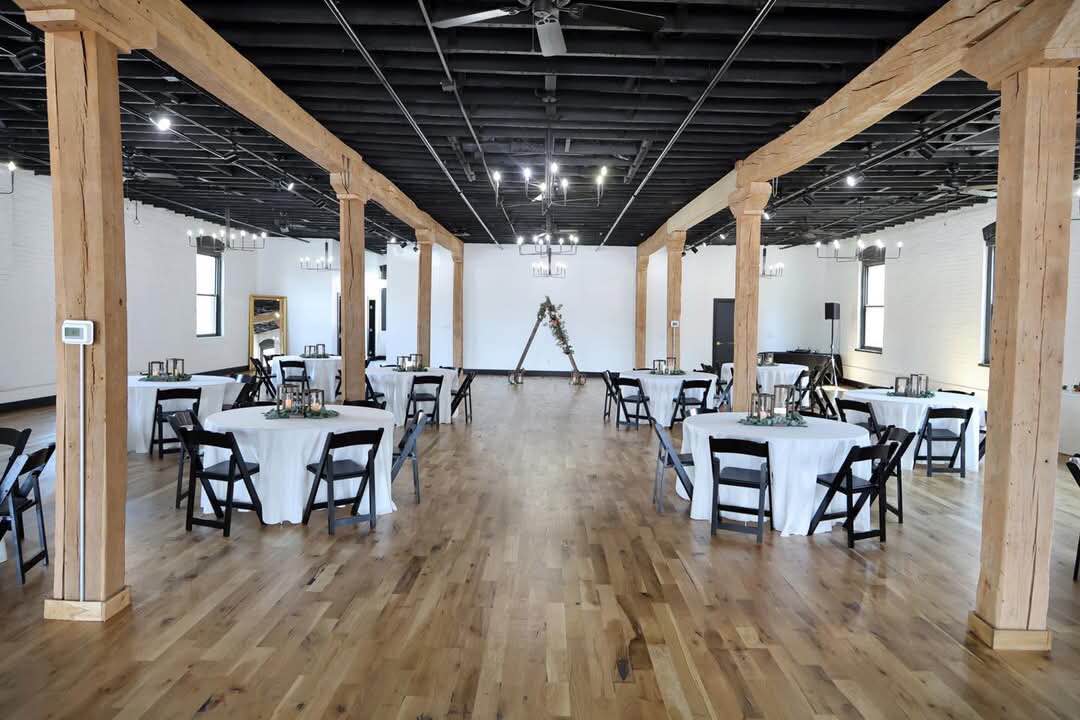 https://s3.amazonaws.com/lotting-images-prod/HilltopSupply/GRA3456053_1773068681765.jpeg
