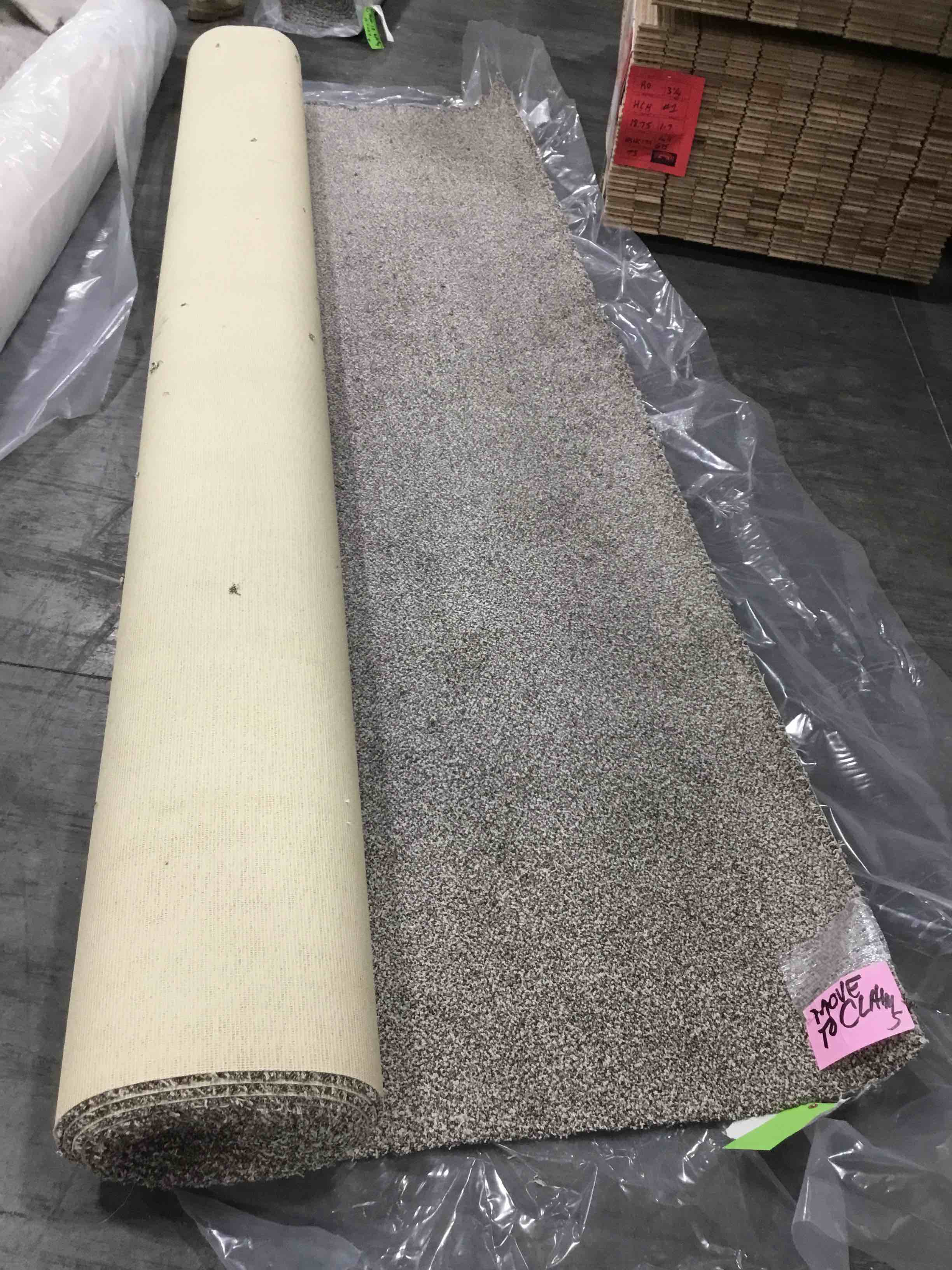 Beautiful Carpet - Perfect for your Home! 336 Square Feet