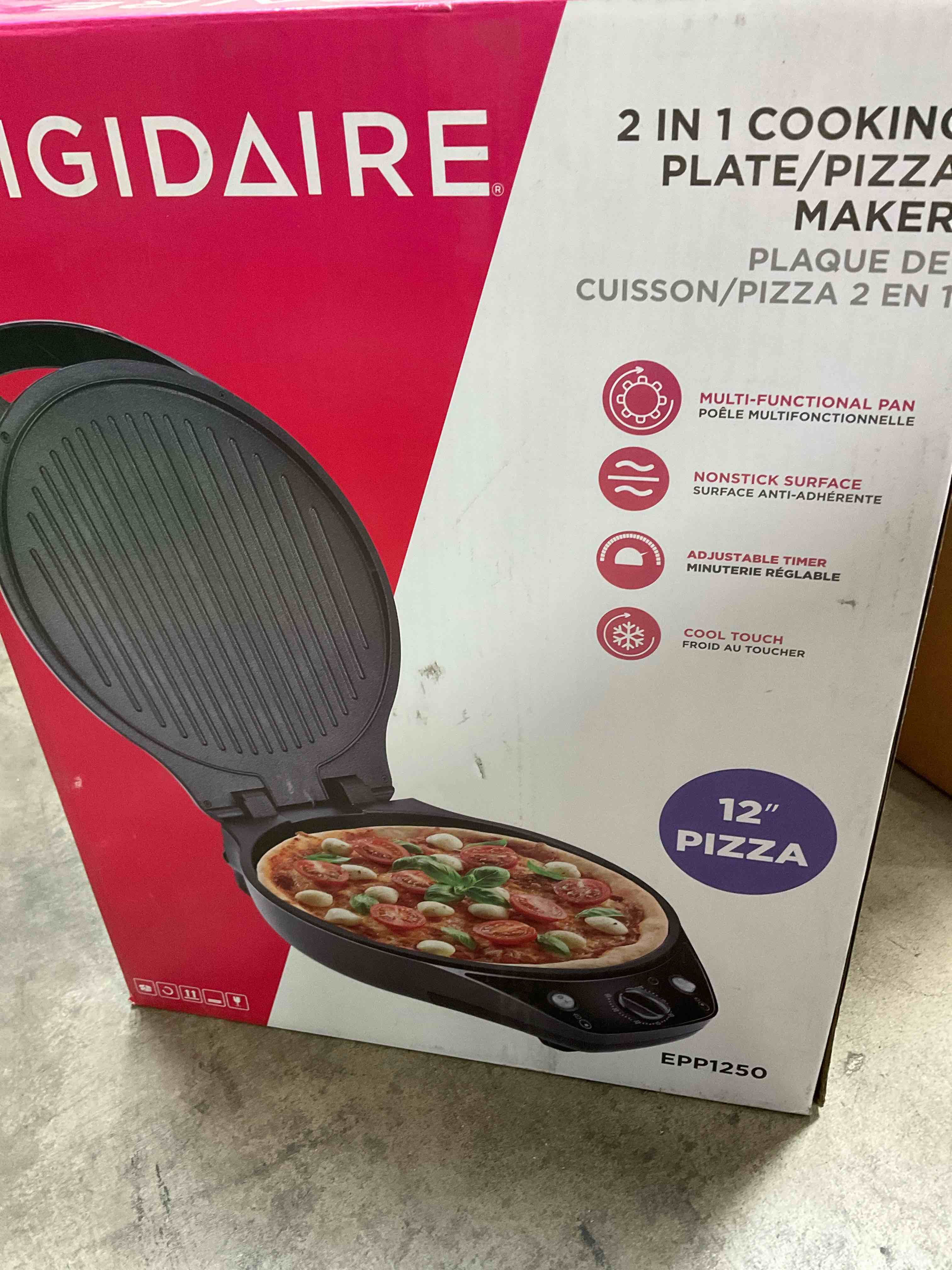 Frigidaire 2 In 1 Cooking Plate/ Pizza Maker