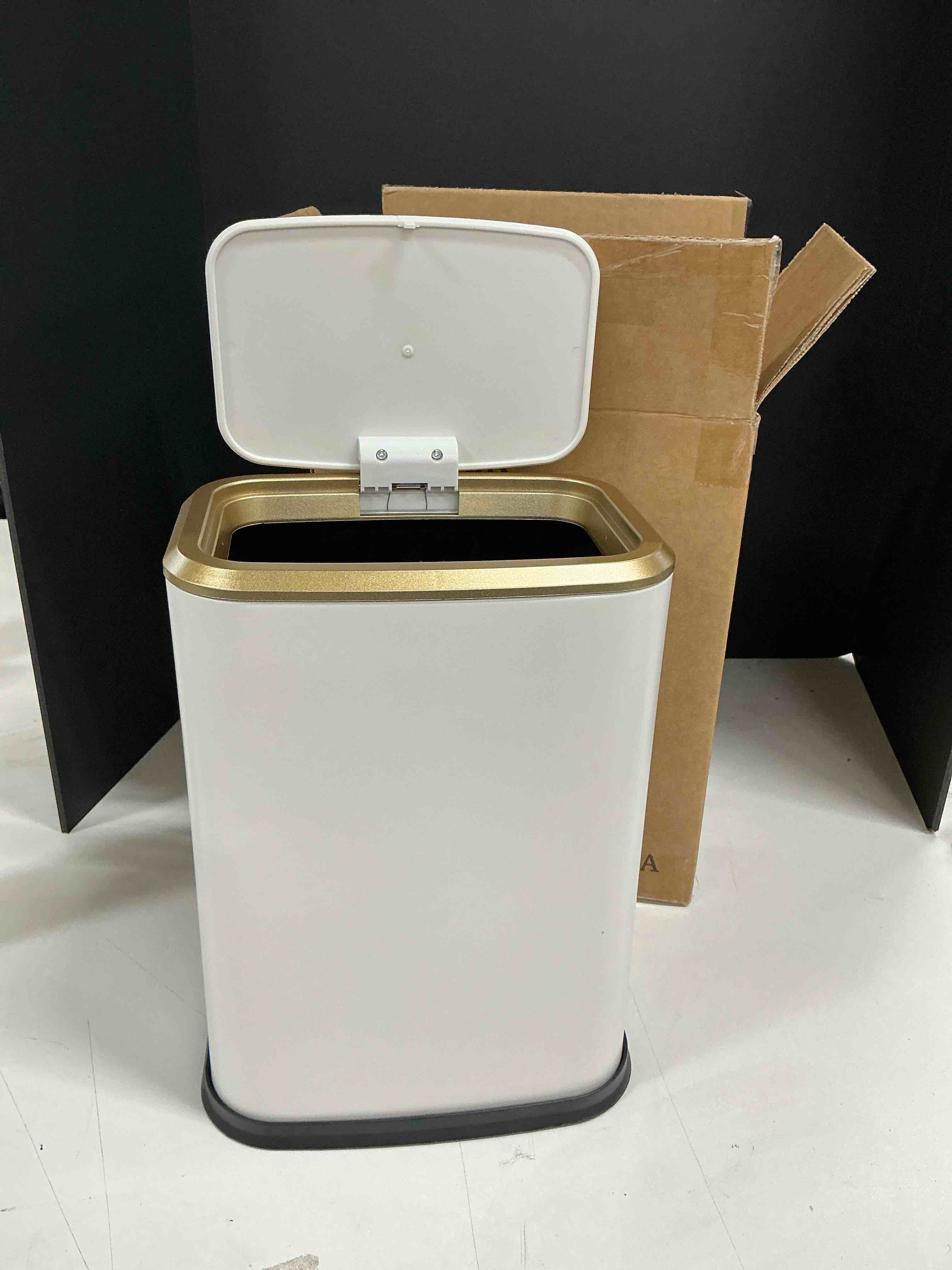 garbage can