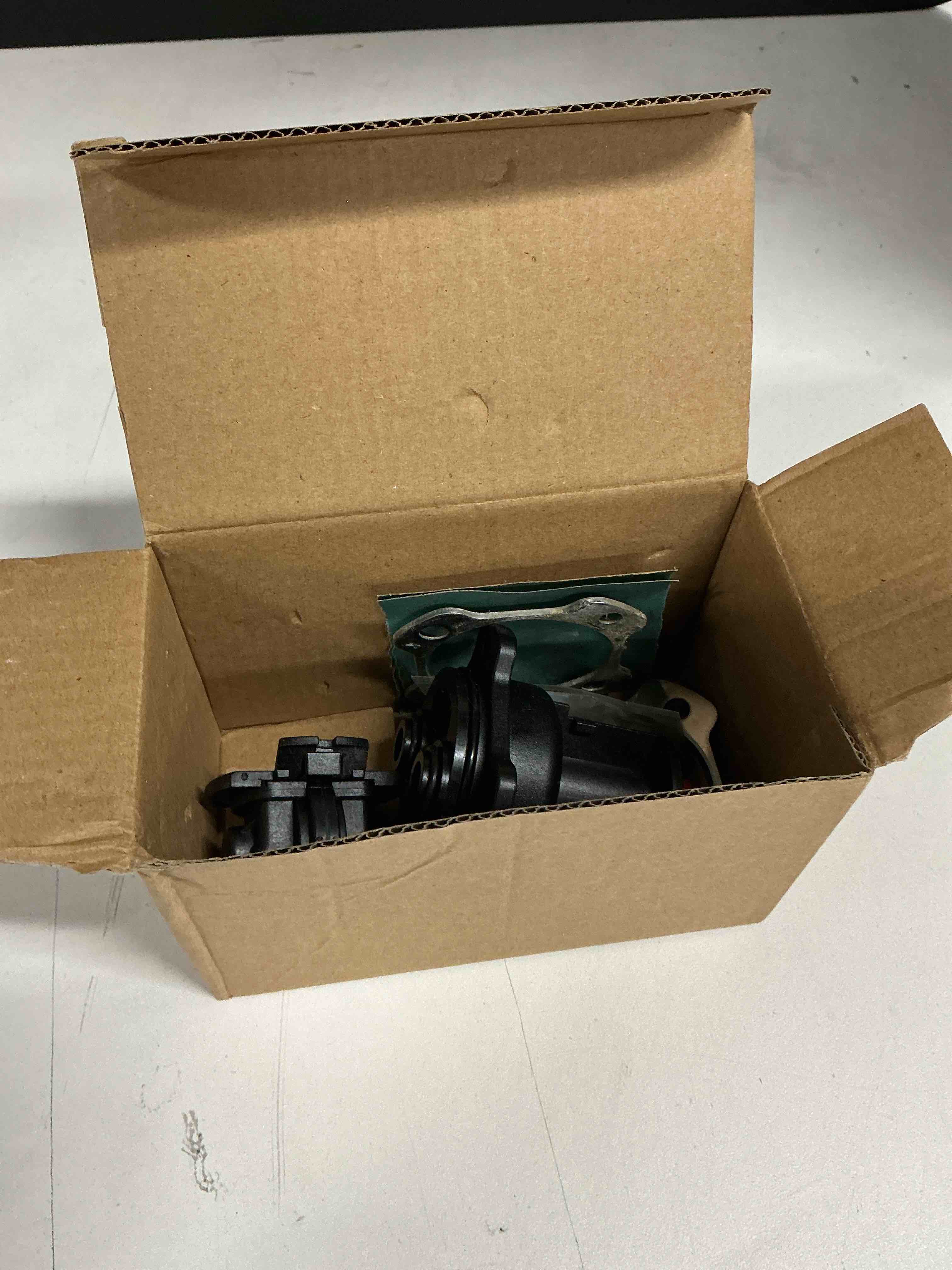 https://s3.amazonaws.com/lotting-images-prod/JacobsTrading/BRN1975530_1776107082447.jpeg