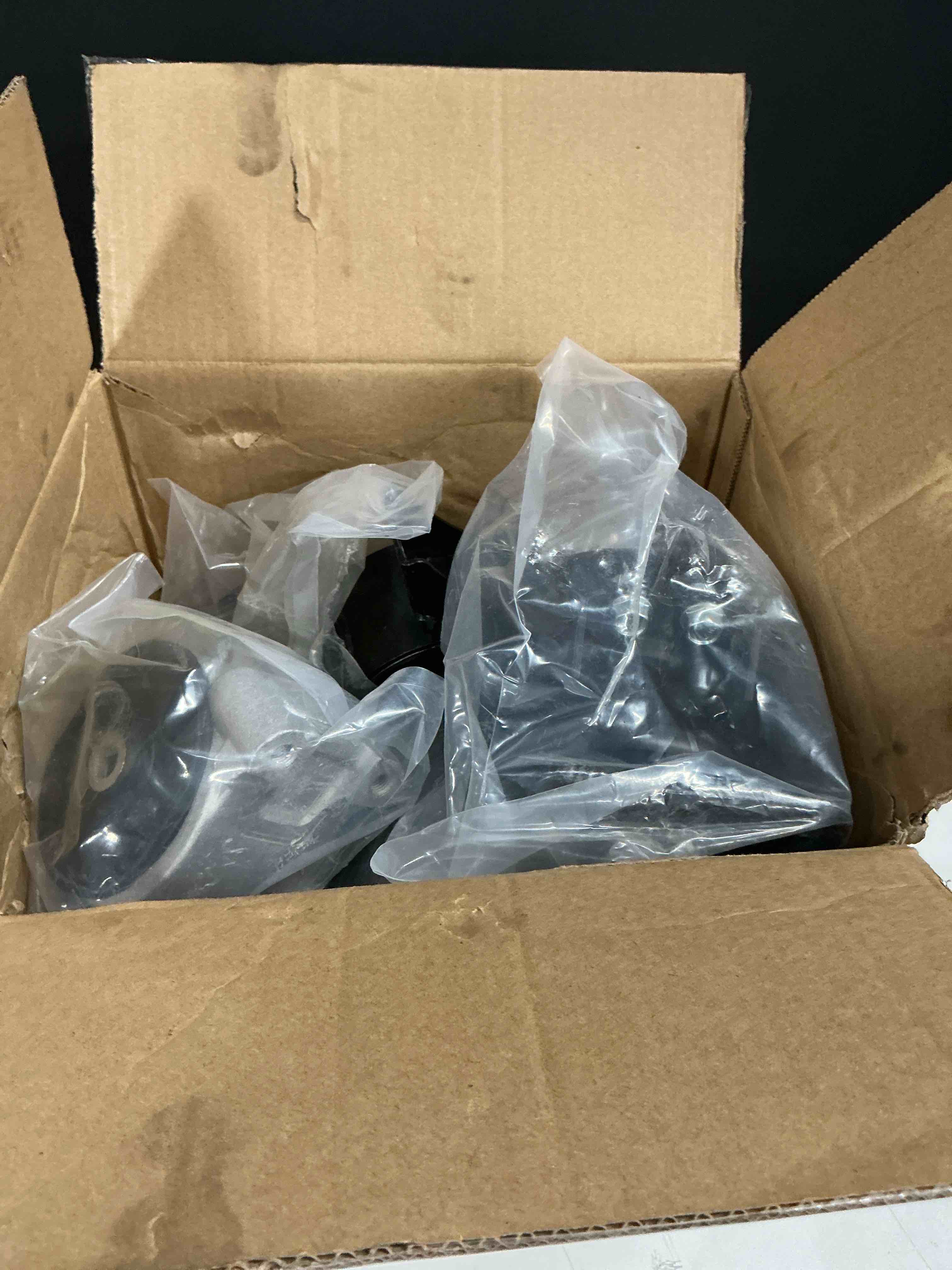 https://s3.amazonaws.com/lotting-images-prod/JacobsTrading/BRN1976305_1776445208965.jpeg