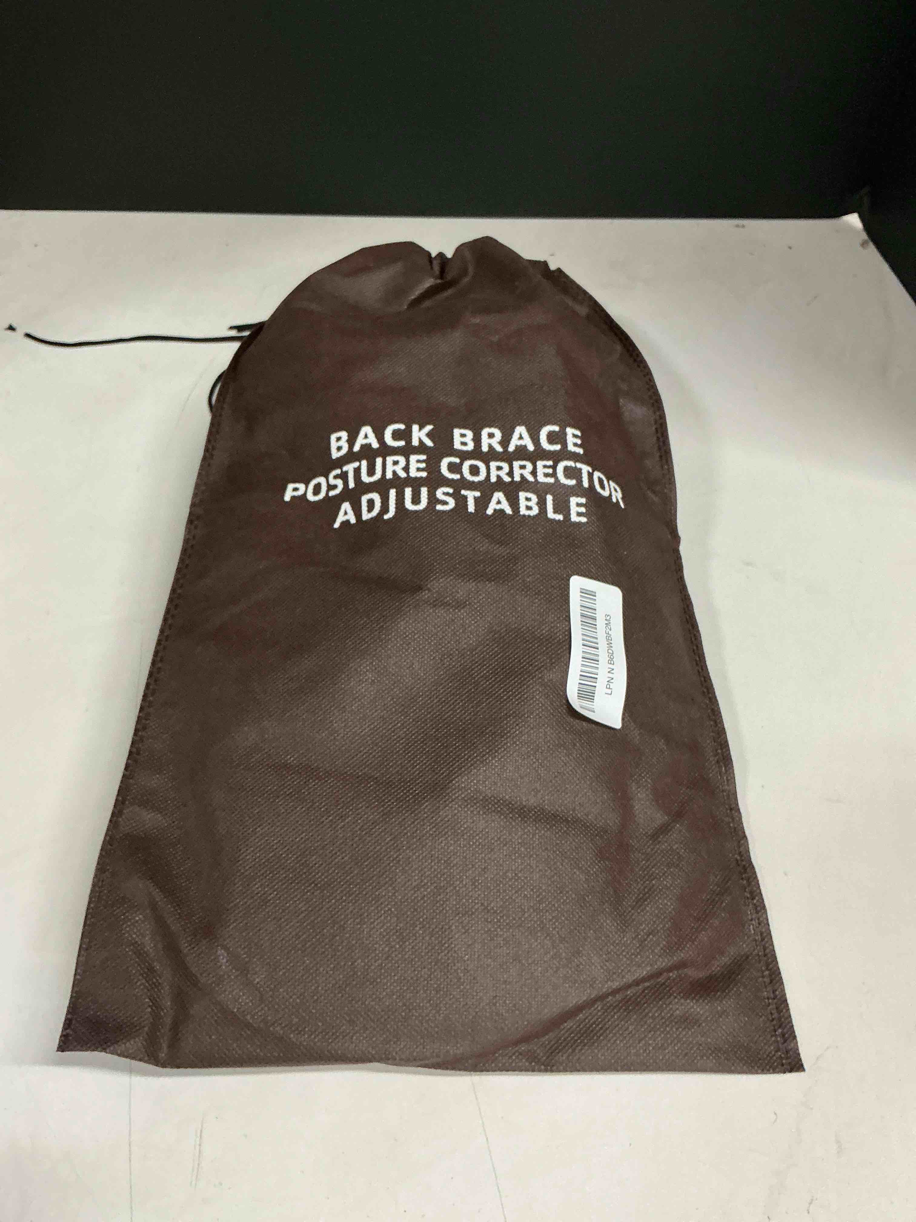 https://s3.amazonaws.com/lotting-images-prod/JacobsTrading/BRN1976416_1776704683764.jpeg