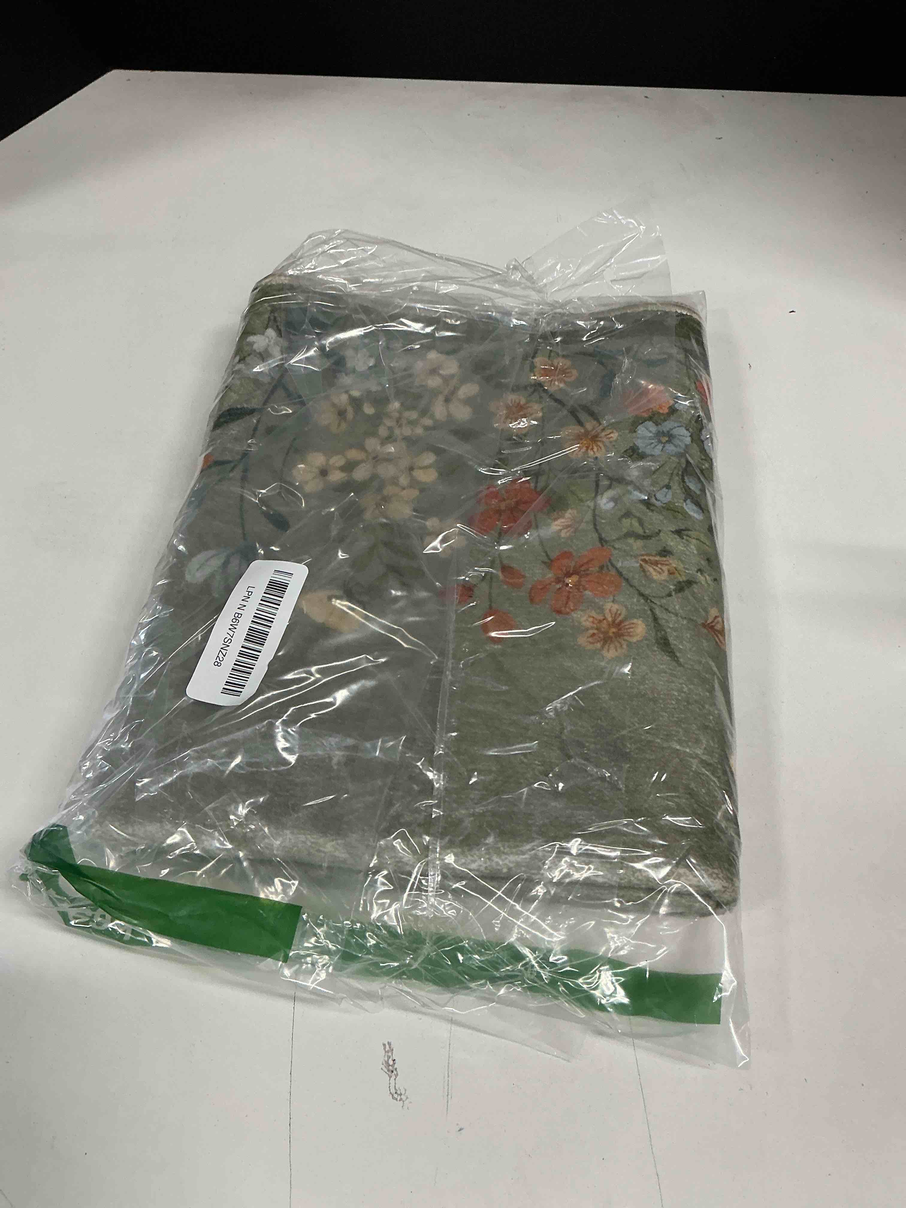 https://s3.amazonaws.com/lotting-images-prod/JacobsTrading/BRN1977644_1777563939663.jpeg