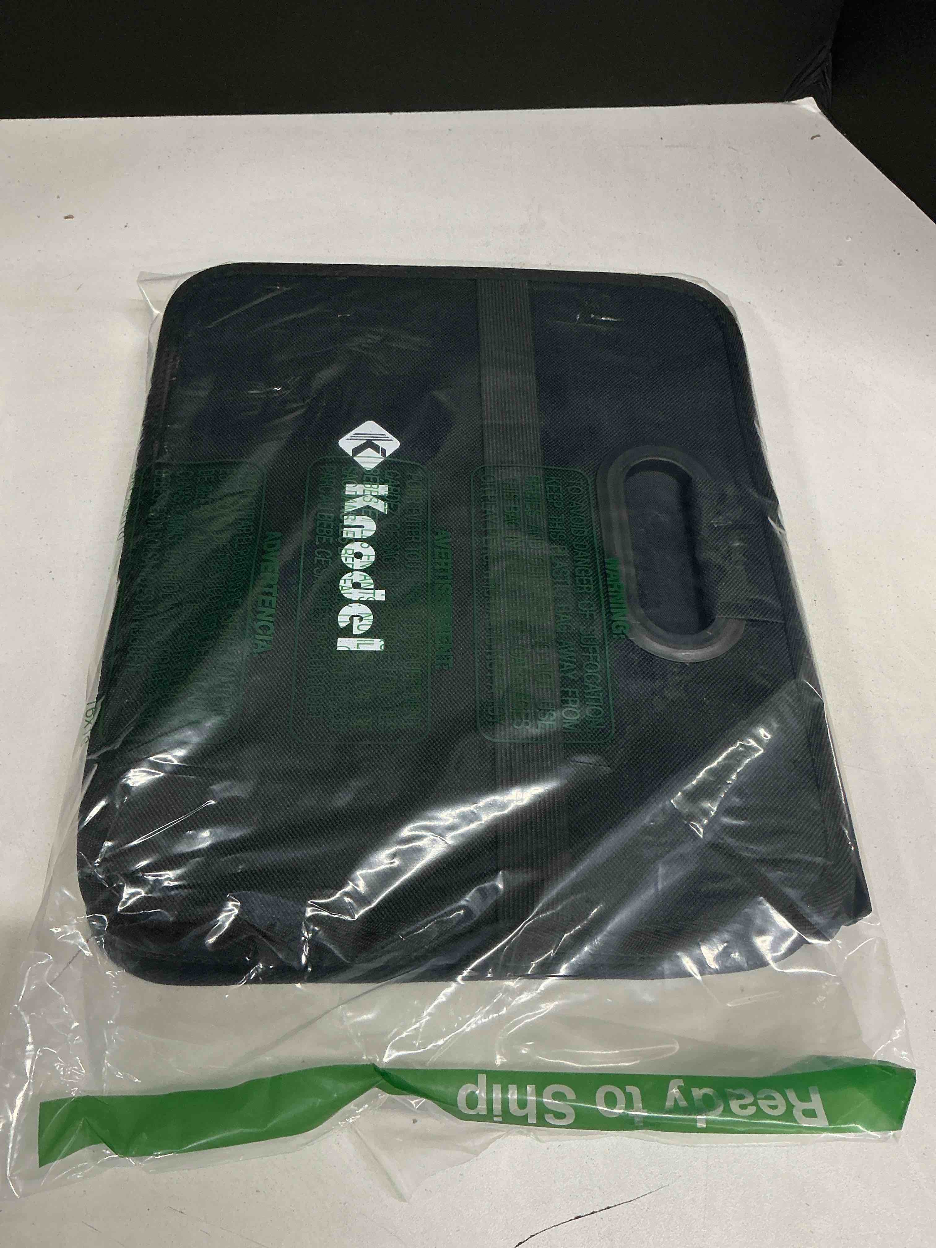 https://s3.amazonaws.com/lotting-images-prod/JacobsTrading/PNK4828216_1779896394937.jpeg