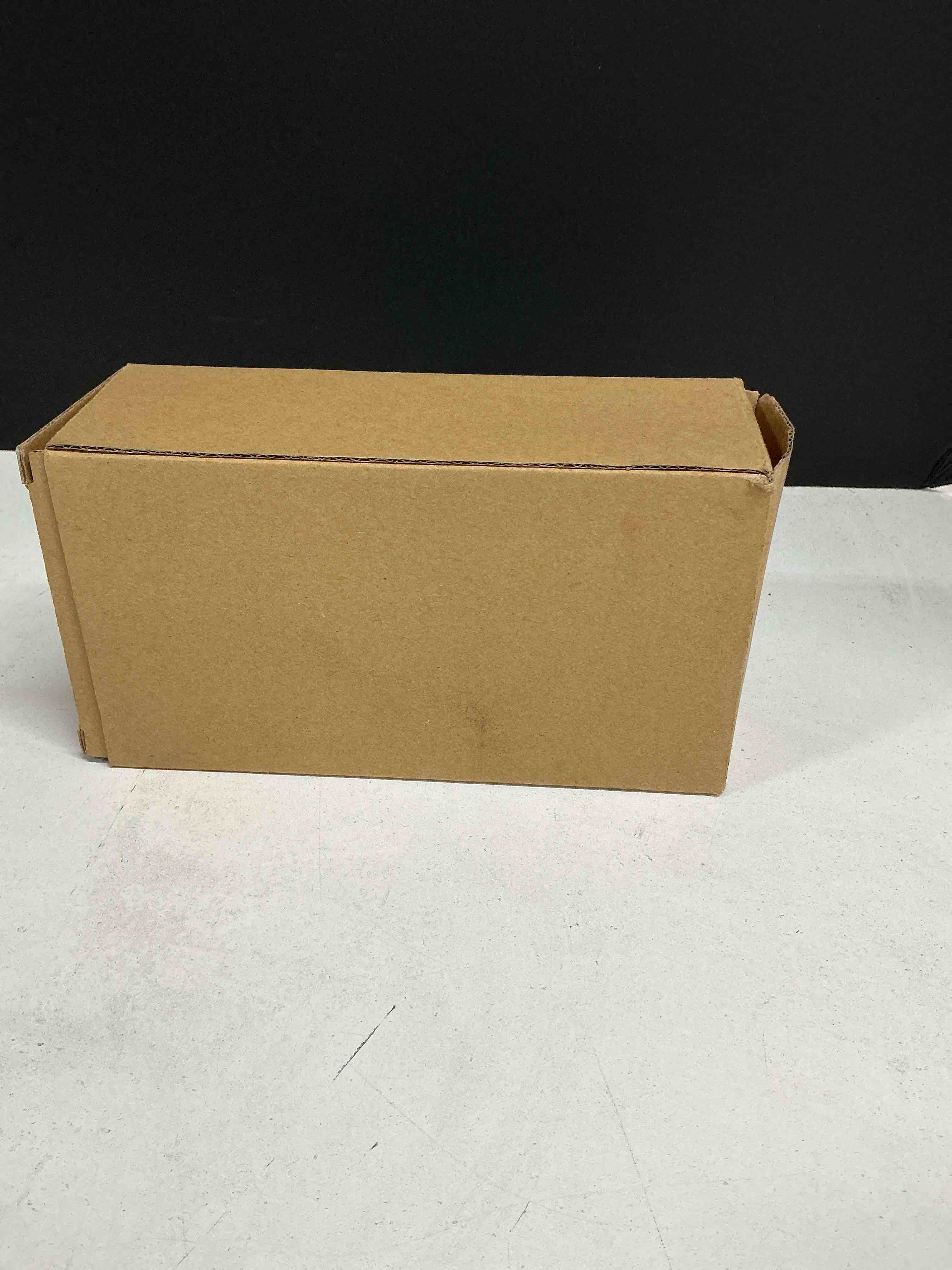 https://s3.amazonaws.com/lotting-images-prod/JacobsTrading/PNK4828262_1779915229044.jpeg