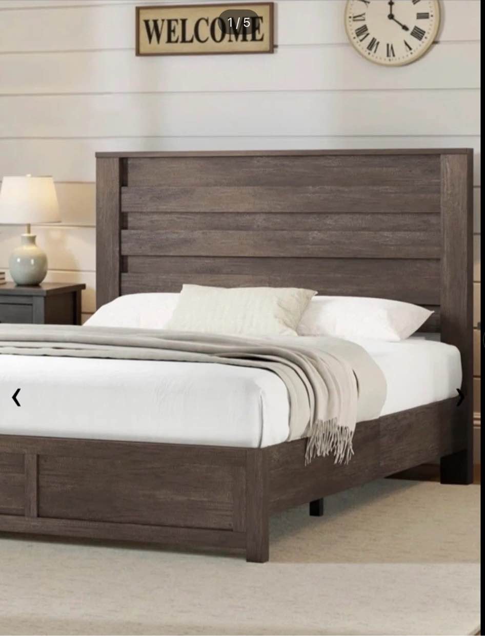 full size platform bed frame - new in box!