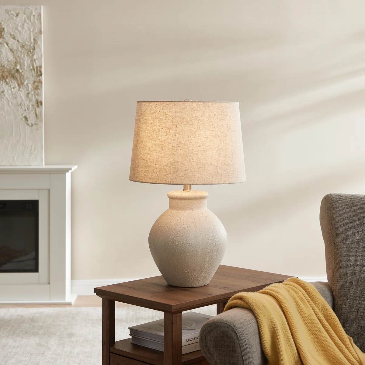 Condition photo showing Good Condition for amarchand 24.75"modern ceramic lamp, for living room bedroom, bedside table (bulb not included)