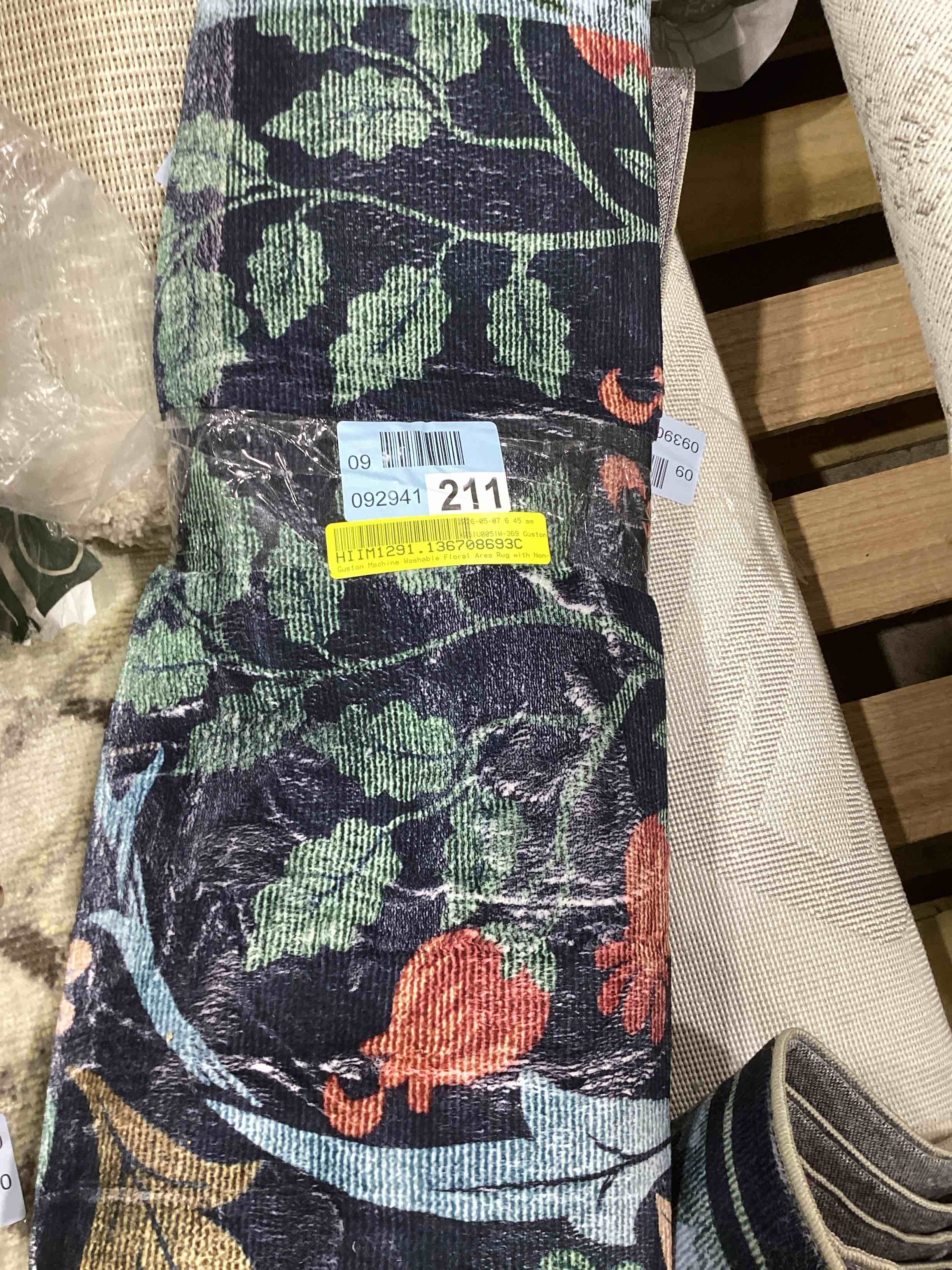 Condition photo showing Good Condition for guston machine washable floral area rug with non-slip backing
