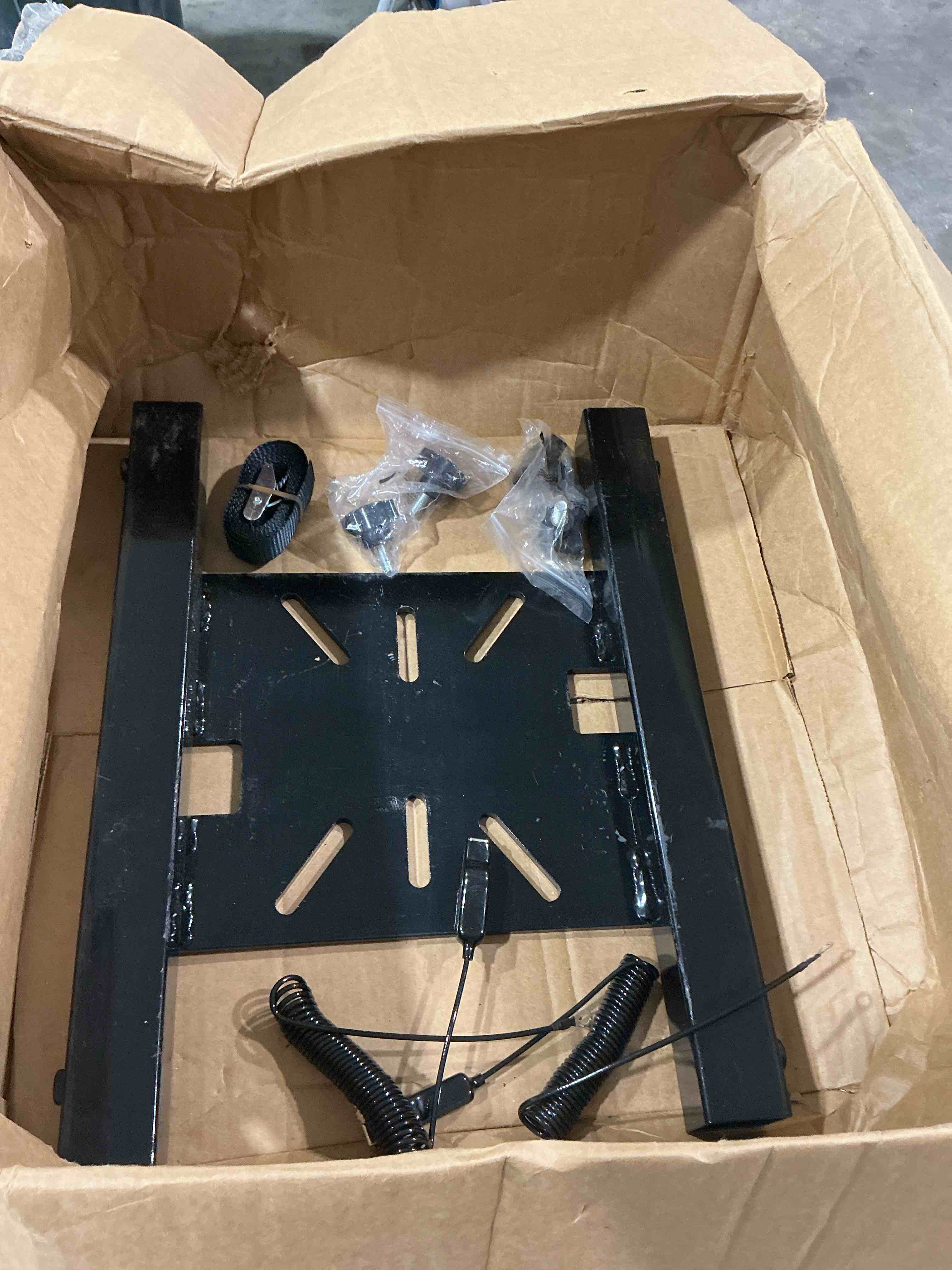 https://s3.amazonaws.com/lotting-images-prod/JasonMadden/GRA1954342_1759150933125.jpeg