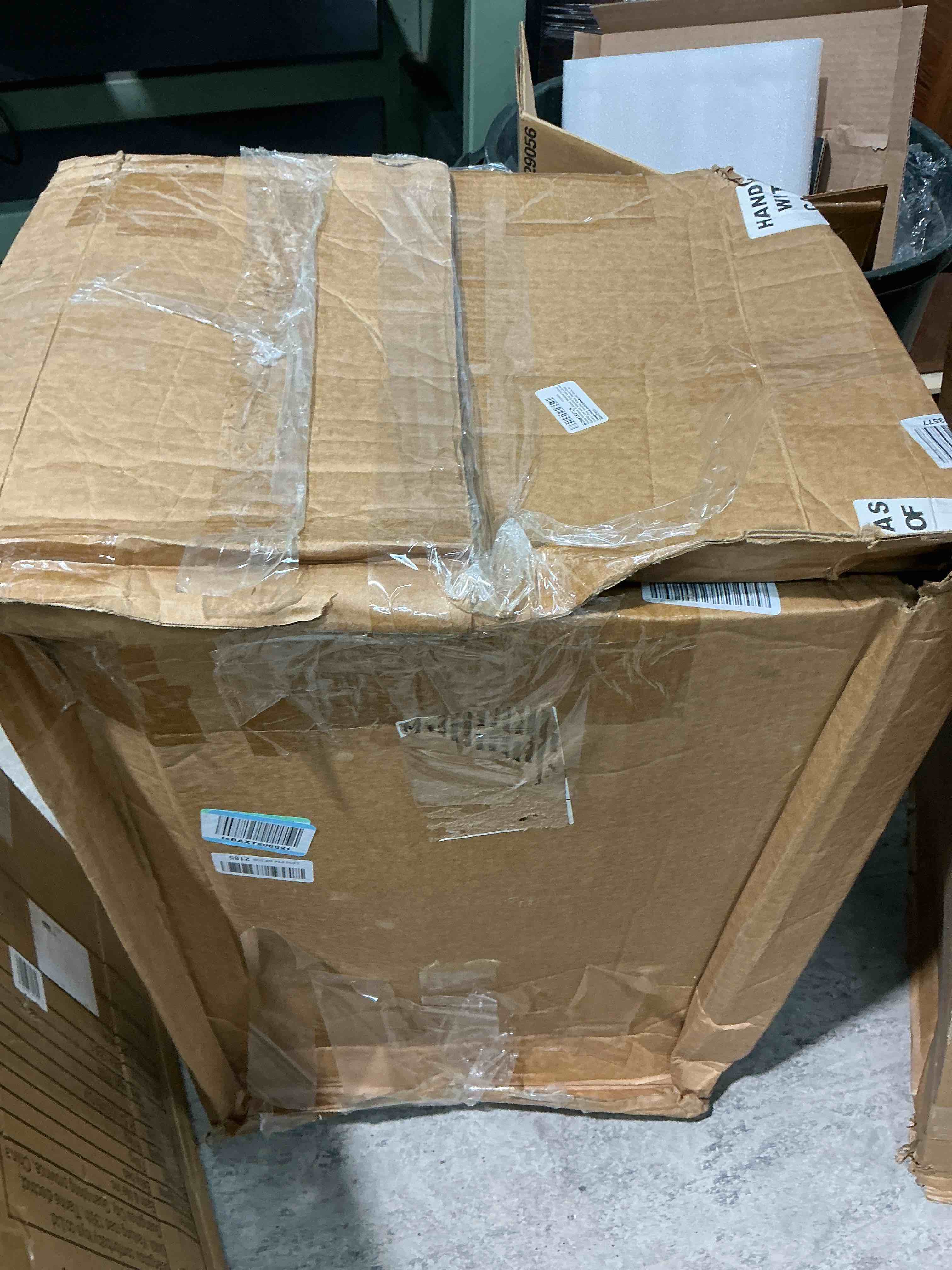 Condition photo showing Good Condition for United Solutions 32 Gallon Wheeled Outdoor Garbage Can with Attached Snap Lock Lid and Heavy-Duty Handles, Black, Heavy-Duty Construction, Perfect Backyard, Deck, or Garage Trash Can, 2 Pack Black 32 Gallon - 2 Pack Wheeled Garbage Can