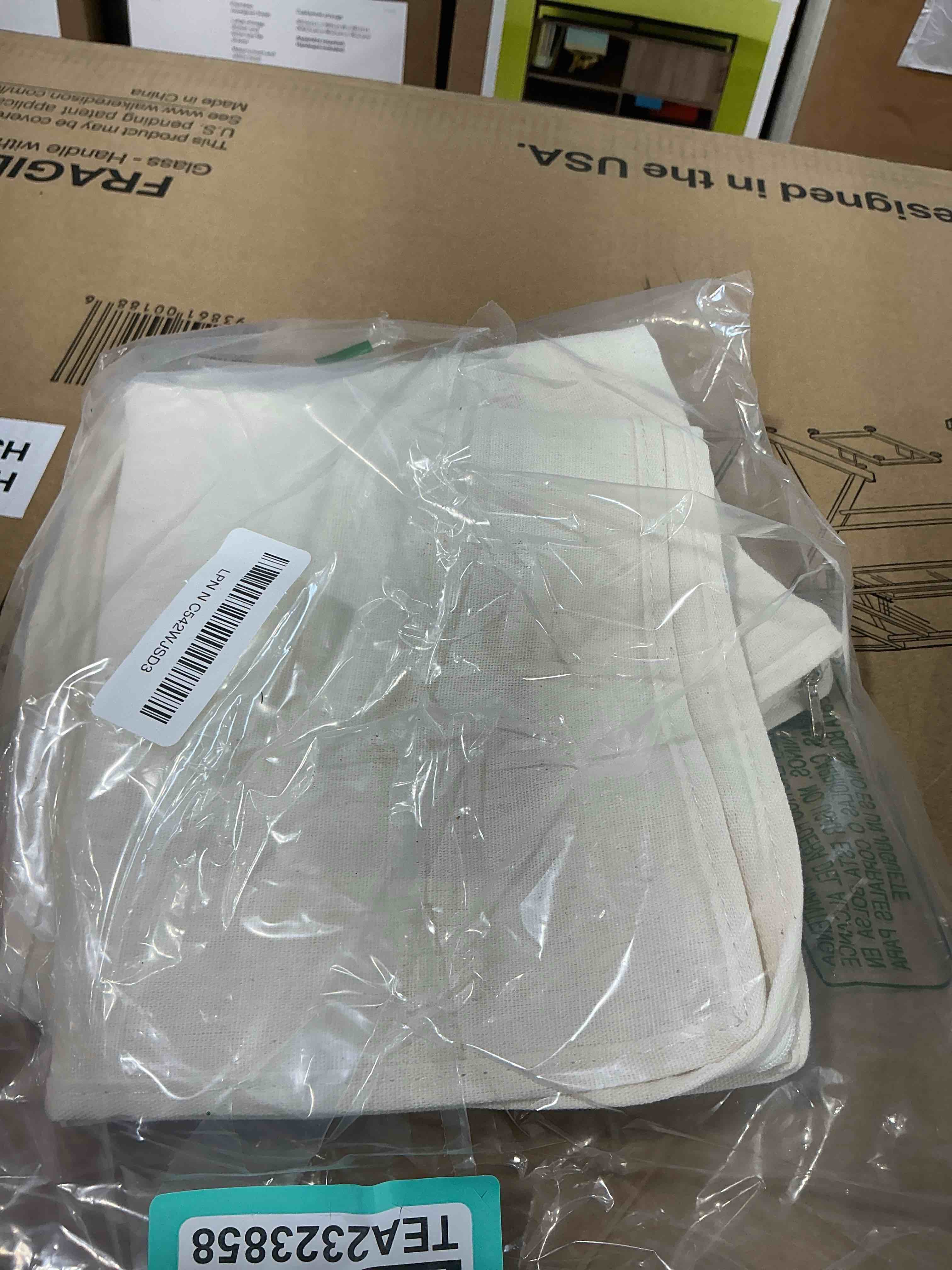 https://s3.amazonaws.com/lotting-images-prod/JasonMadden/TEA2323858_1751919155060.jpeg