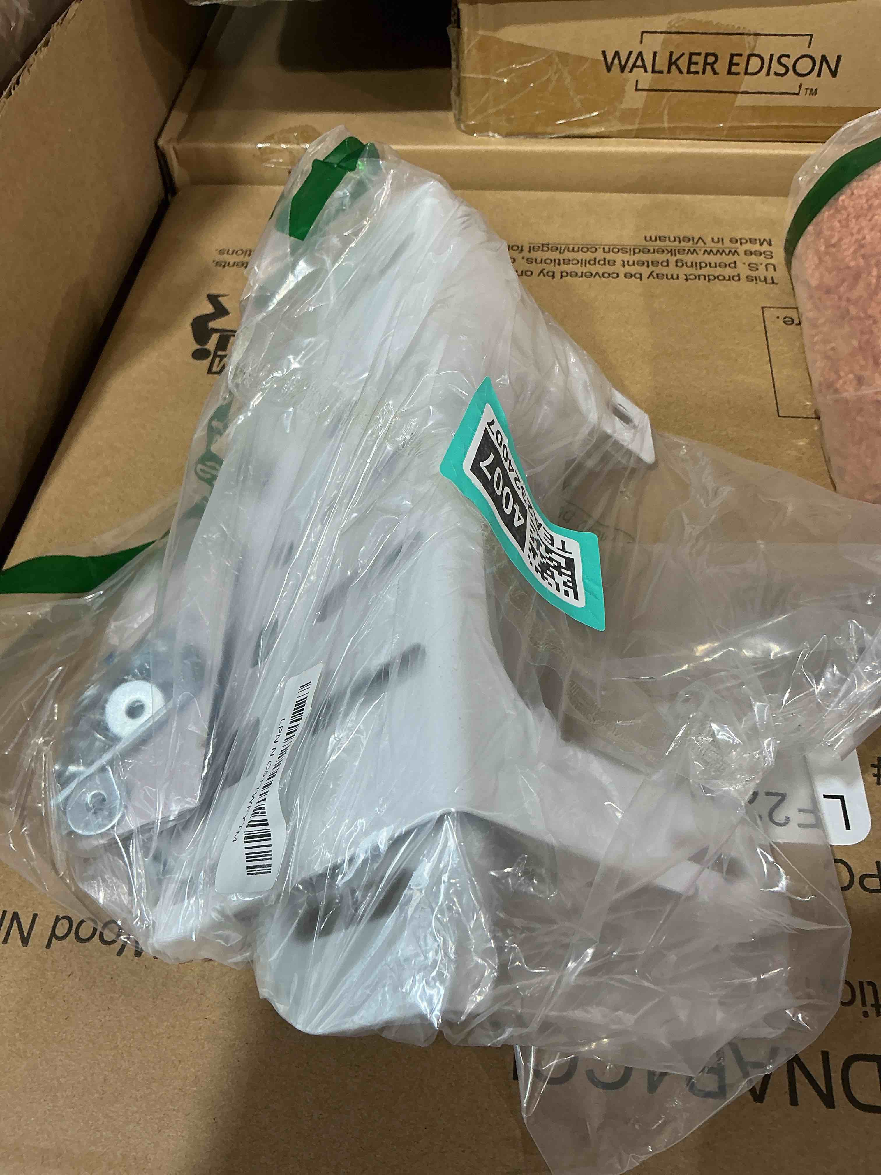 https://s3.amazonaws.com/lotting-images-prod/JasonMadden/TEA2324007_1752153918644.jpeg
