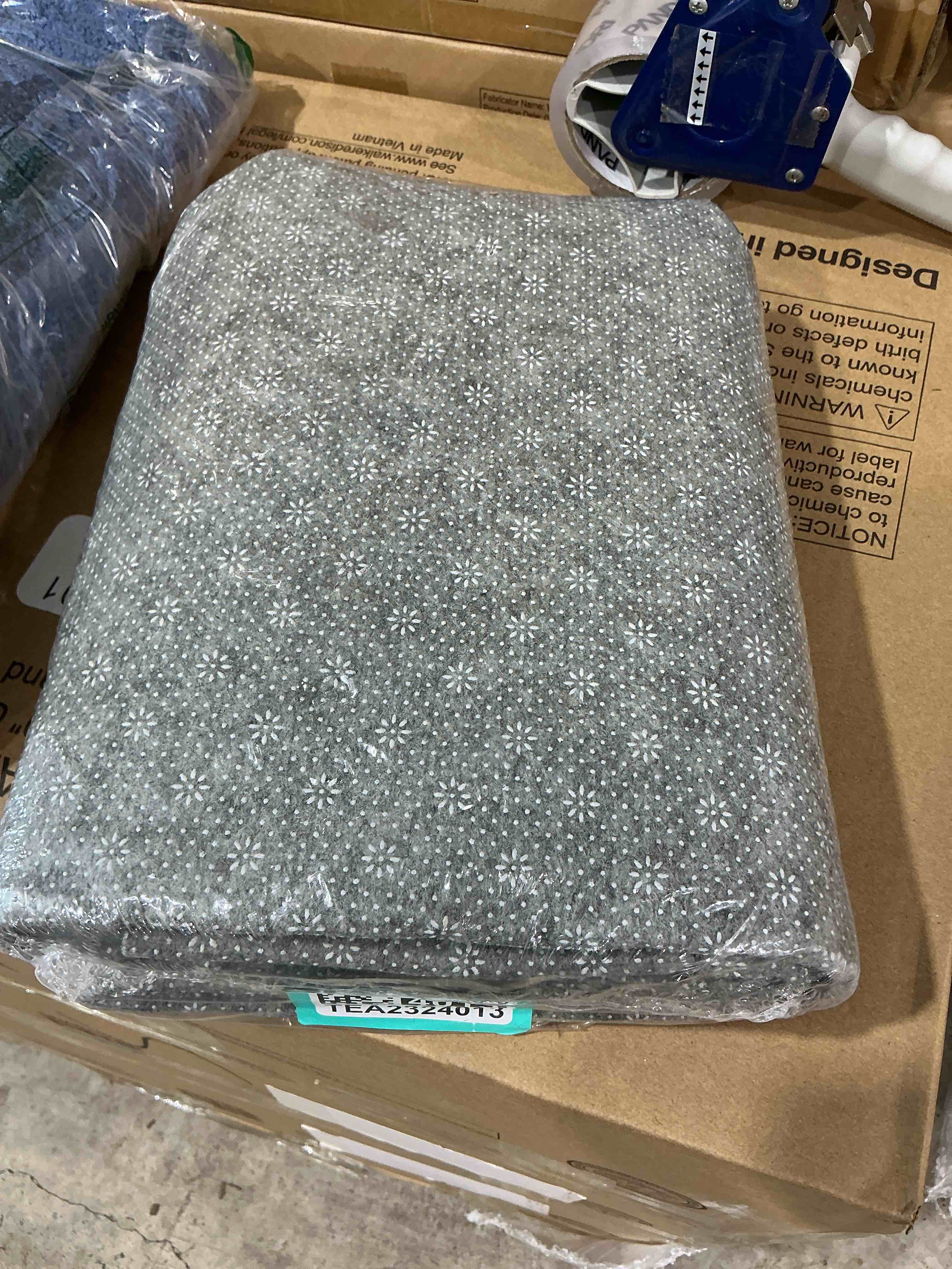 https://s3.amazonaws.com/lotting-images-prod/JasonMadden/TEA2324013_1752156624891.jpeg