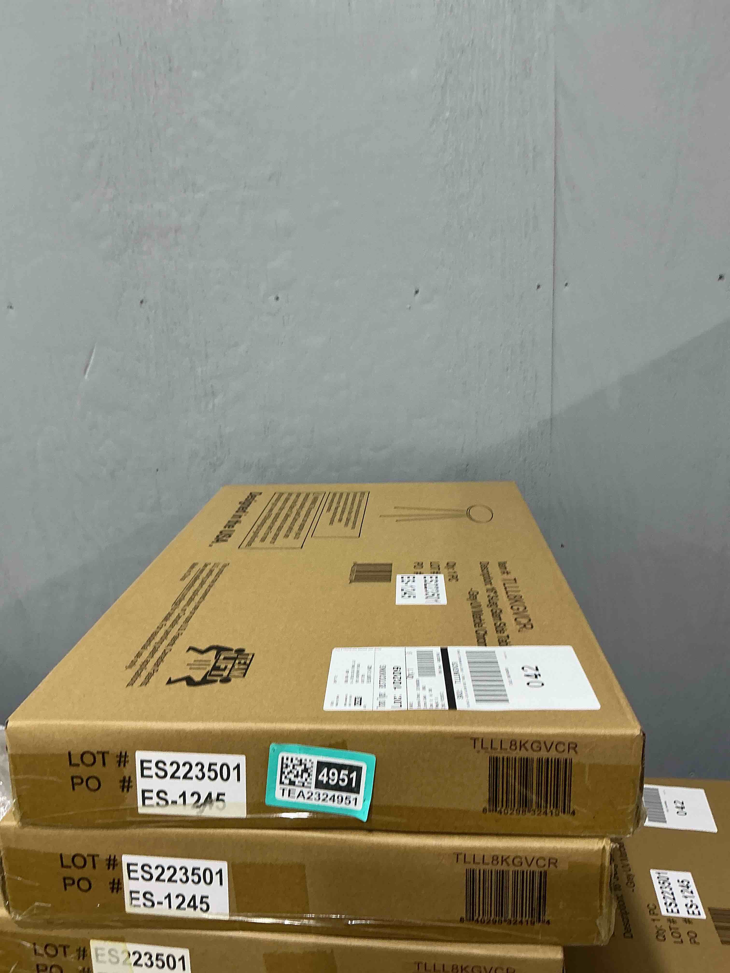 https://s3.amazonaws.com/lotting-images-prod/JasonMadden/TEA2324951_1753457630555.jpeg