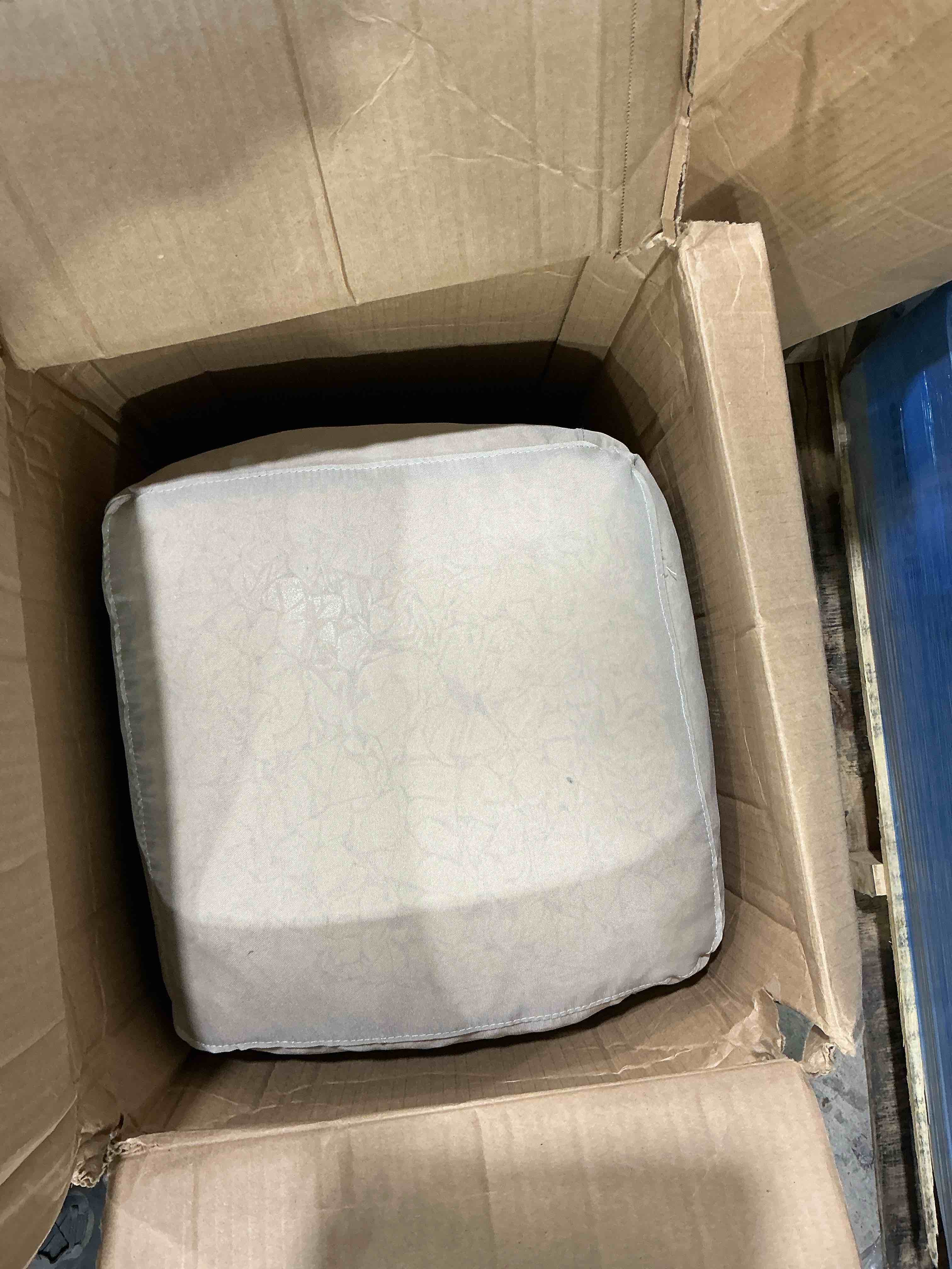 https://s3.amazonaws.com/lotting-images-prod/JasonMadden/TEA2325475_1755895348540.jpeg