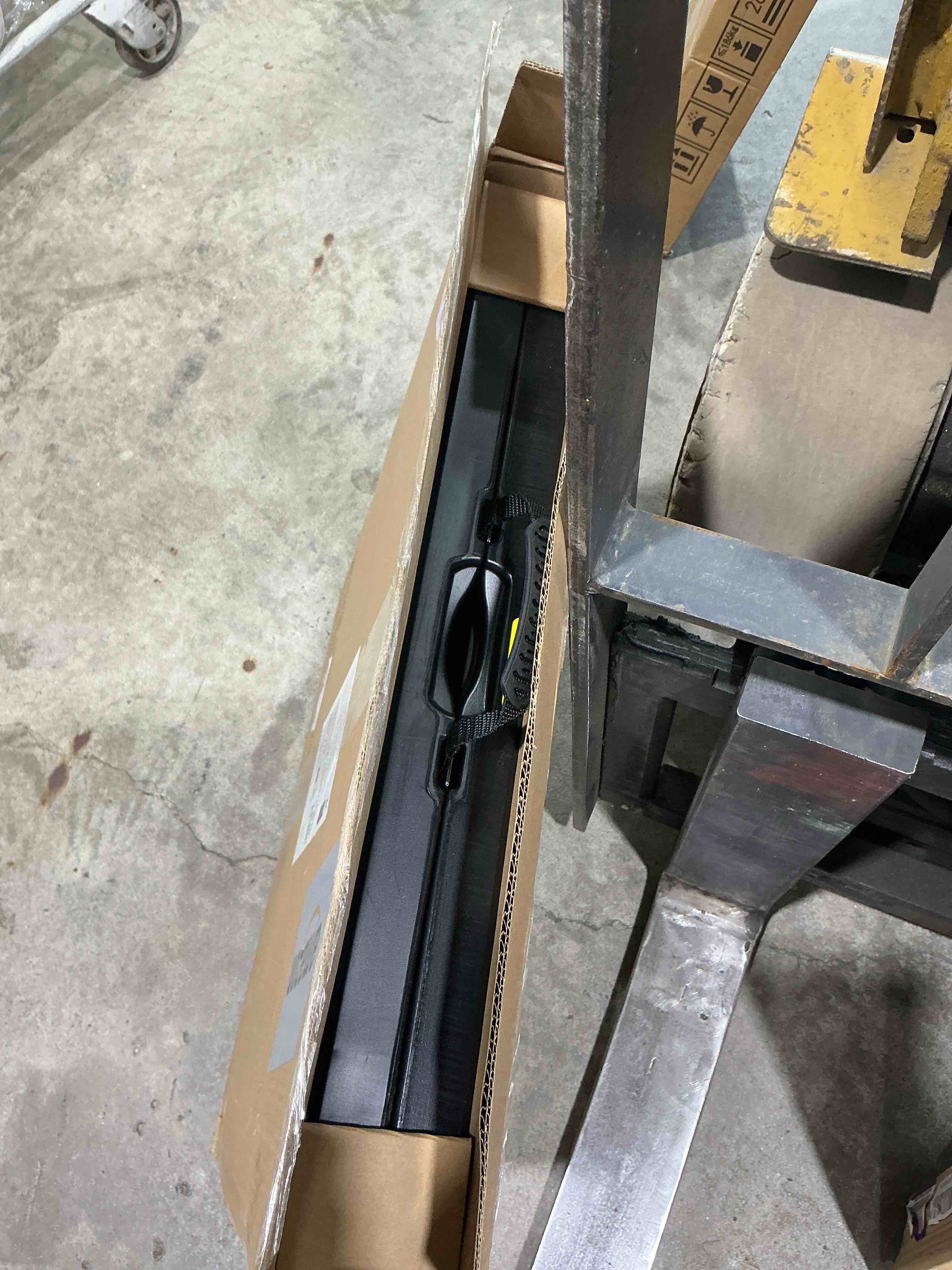 https://s3.amazonaws.com/lotting-images-prod/JasonMadden/TEA2325591_1756152792090.jpeg