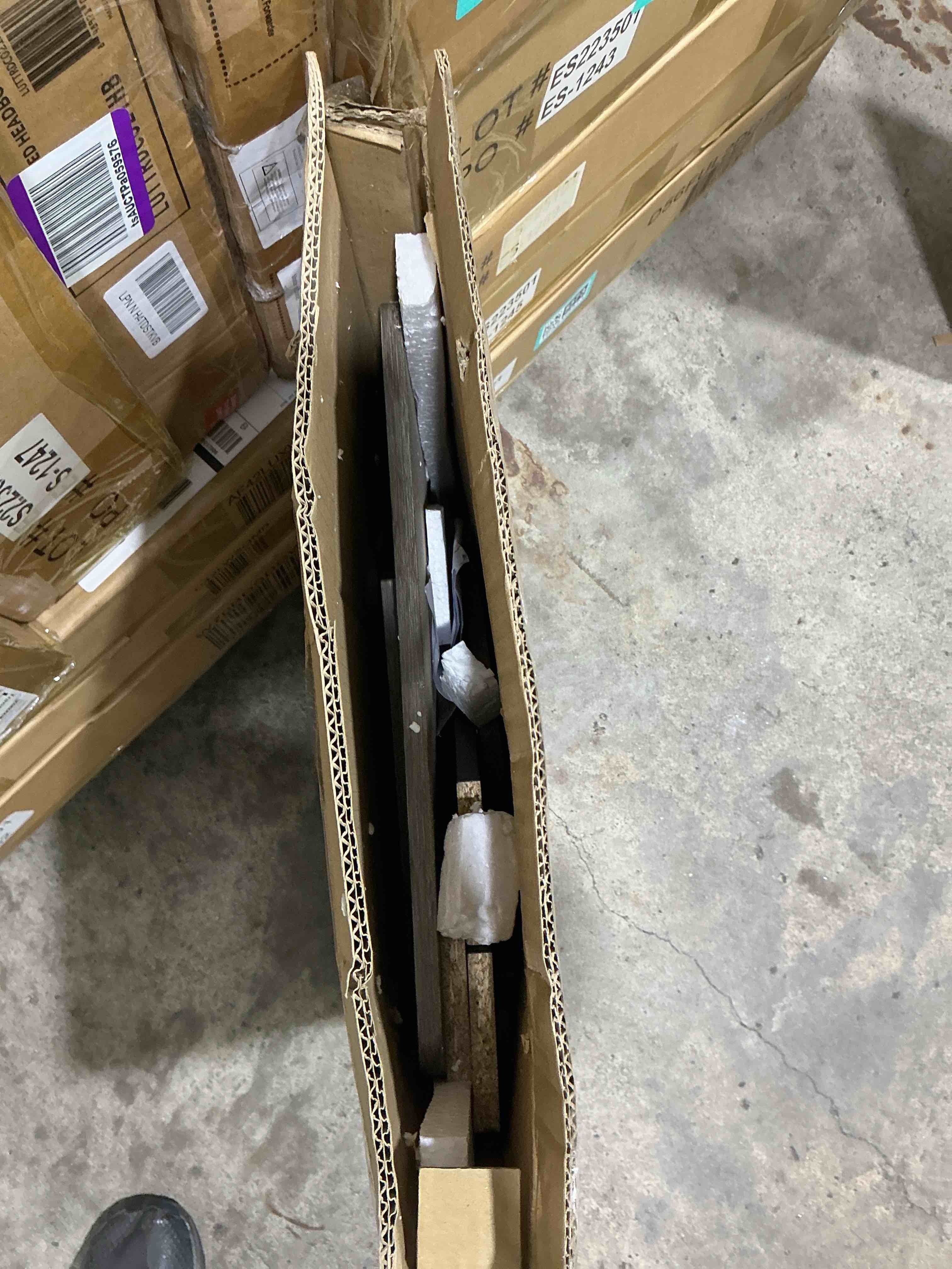https://s3.amazonaws.com/lotting-images-prod/JasonMadden/TEA2325594_1756152961312.jpeg