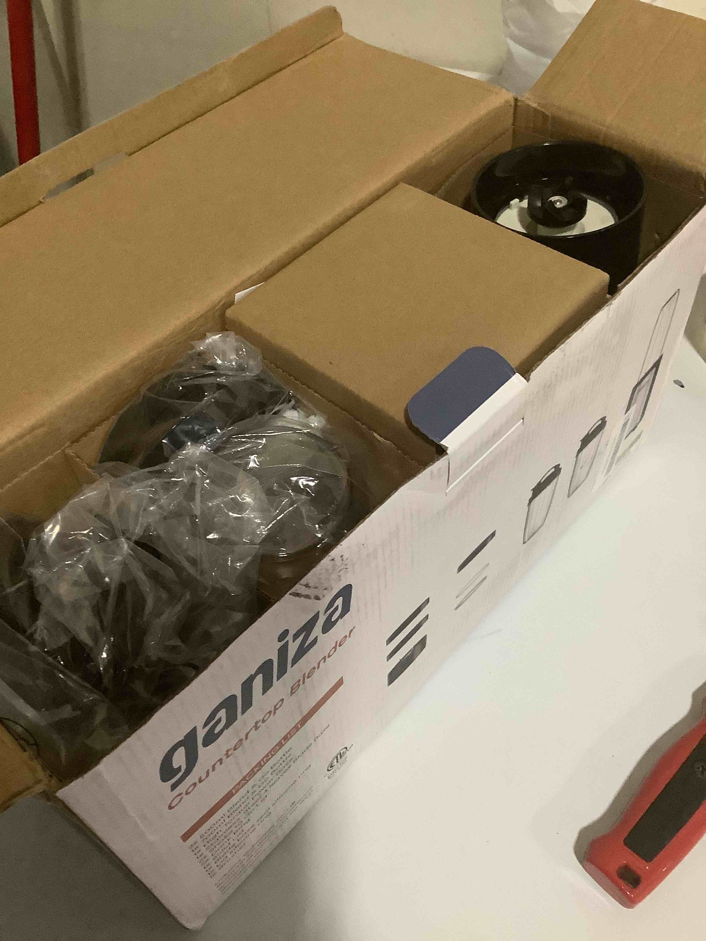 Condition photo showing Good Condition for Ganiza Blender for Smoothies, 14Pcs Personal Blender for Shake and Smoothies for Kitchen with 3 Portable Cups (1x24oz & 2X17oz), Single Serve Smoothie Maker, Nutritious Recipe Black Silver