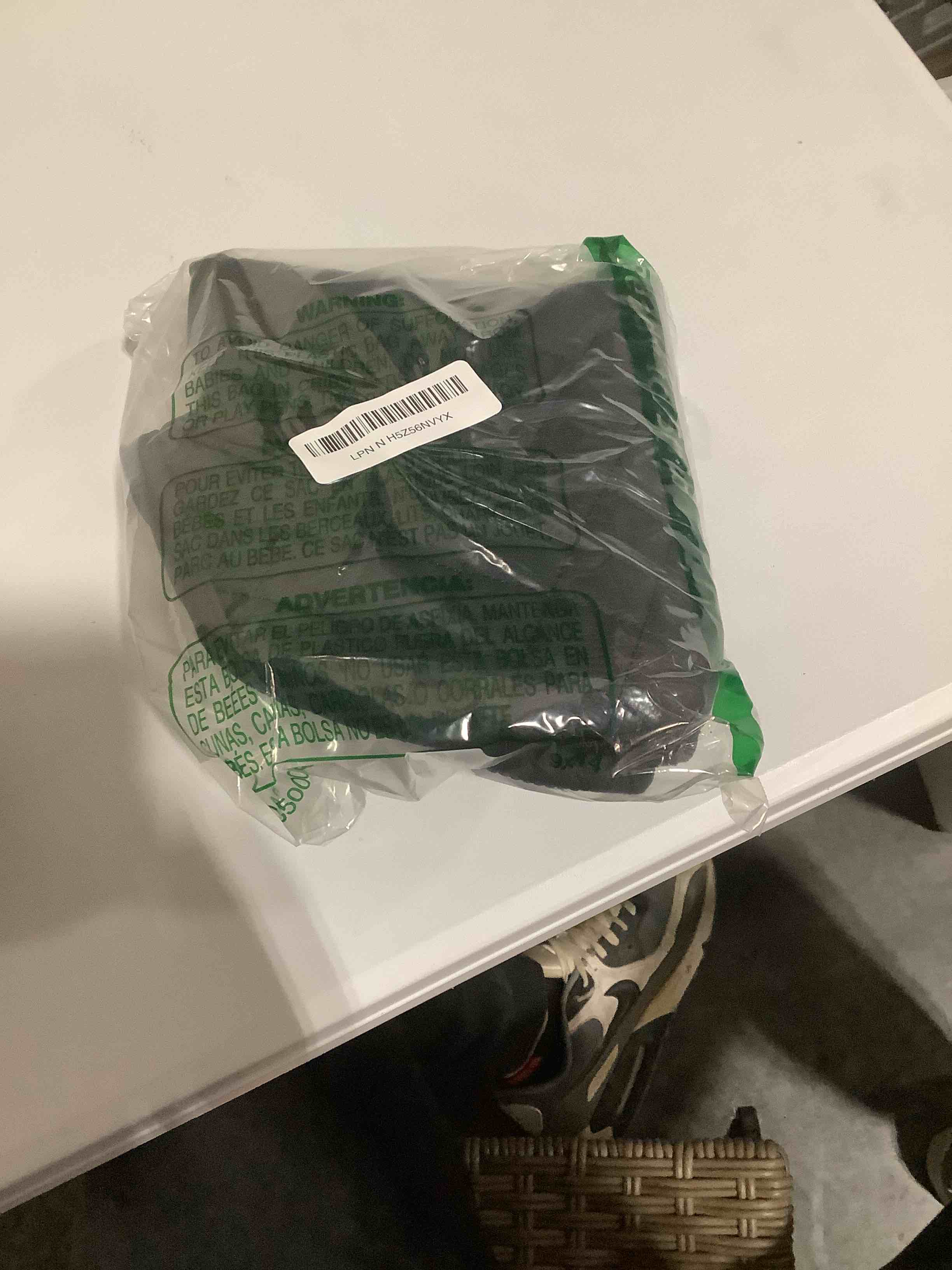 Condition photo showing Good Condition for PIMCAR Center Console Cover for 2019-2025 2026 Dodge Ram 1500 2500 3500 Leather Customized Middle Console Lid Cover Protector Interior Accessories (Bucket Seat Only) Leather Cover PU