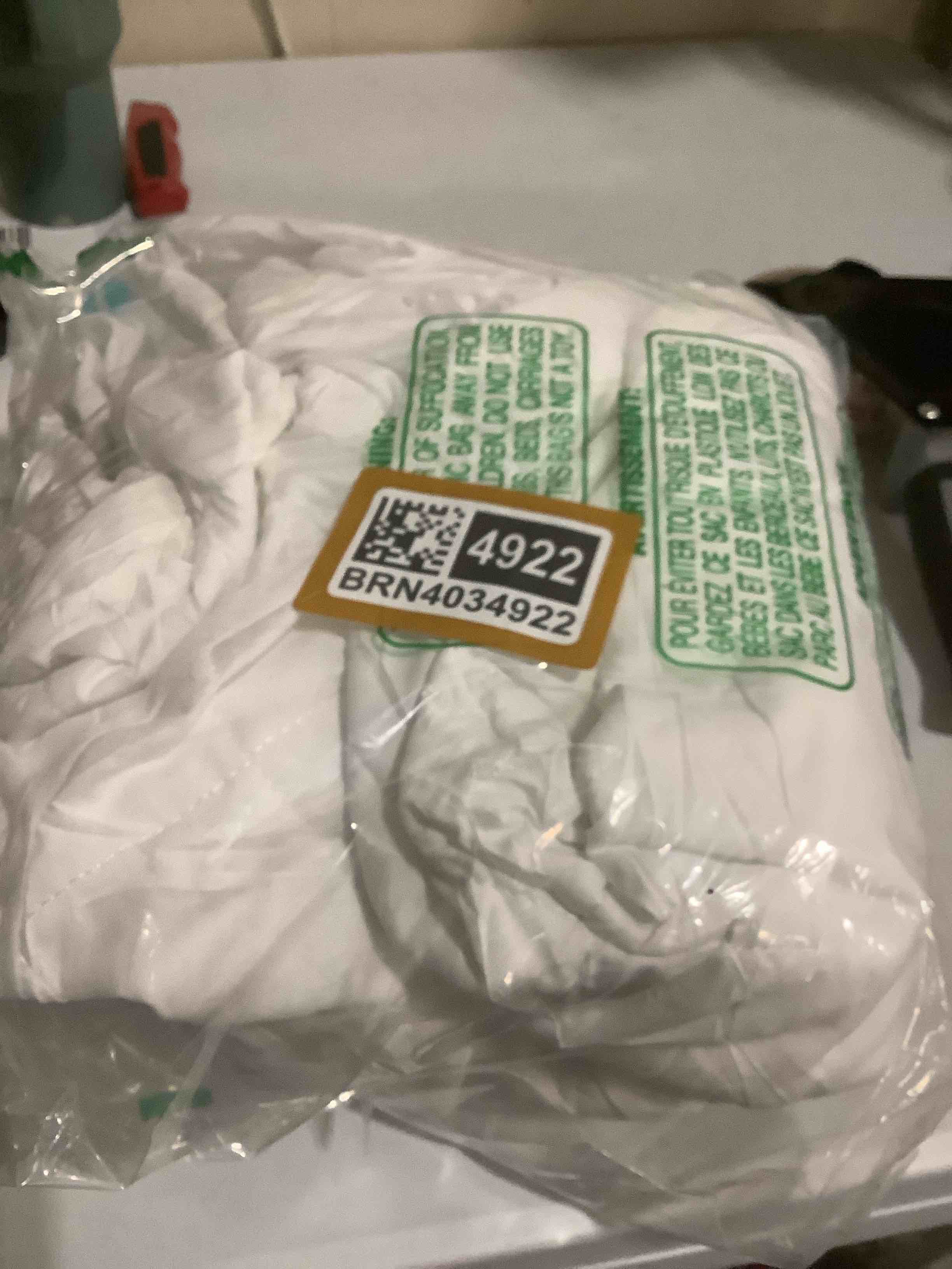 Condition photo showing Good Condition for GRT Twin Waterproof Mattress Pad, 100% Waterproof Quilted Fitted Mattress Protector, Noiseless Hollow Cotton Mattress Cover, Fitted 8"-19" Deep, Dust Proof Twin Microfiber-White