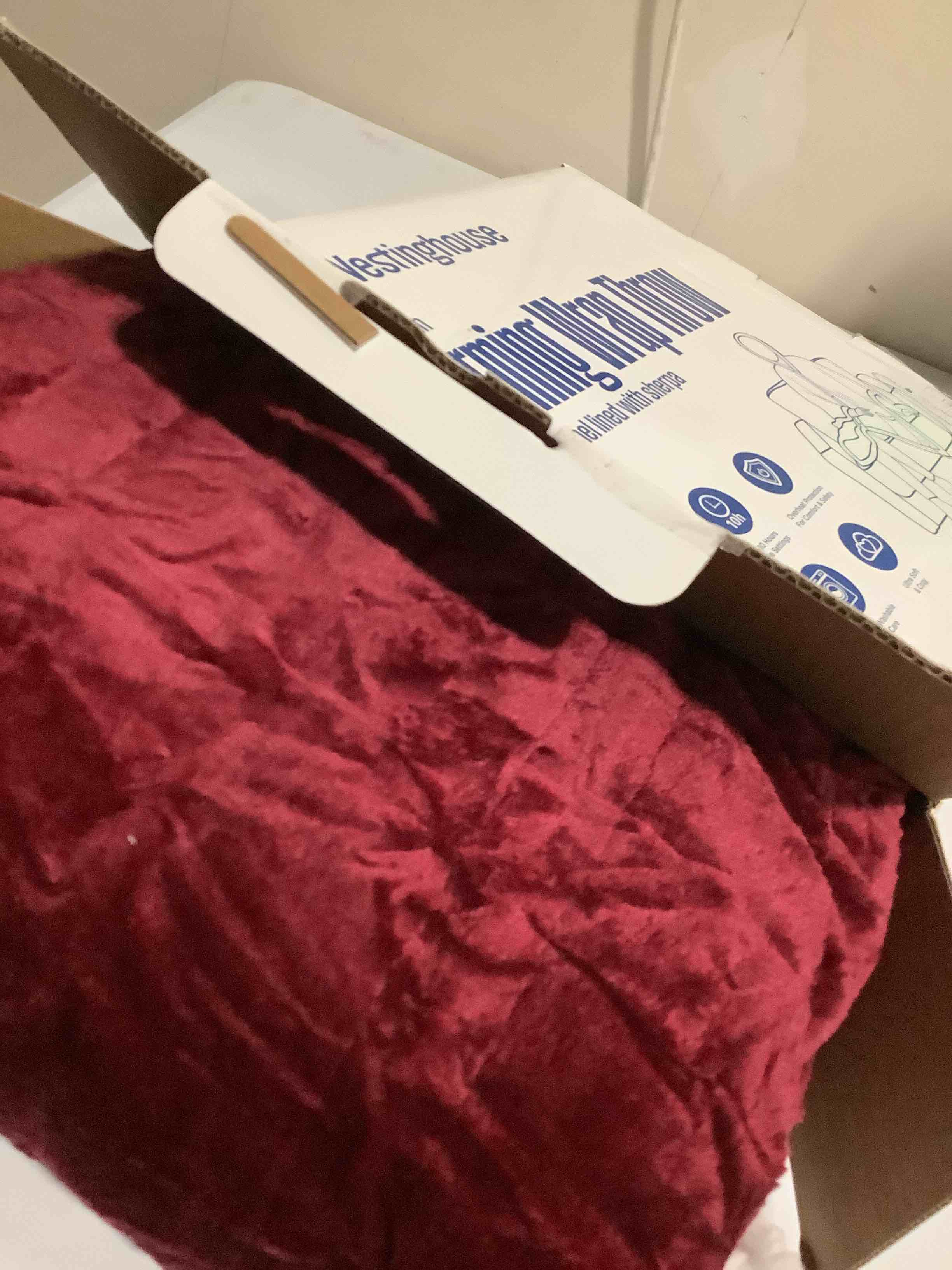 Condition photo showing Good Condition for Westinghouse Wearable Heated Throw Blanket, Electric Heated Wrap Poncho Shawl with Pockets, 6 Heating Levels & 2 to 10 Hours Time Settings, 50 x 60 Inch, Red 60*50" Heated Hoodie Blanket Christmas Red