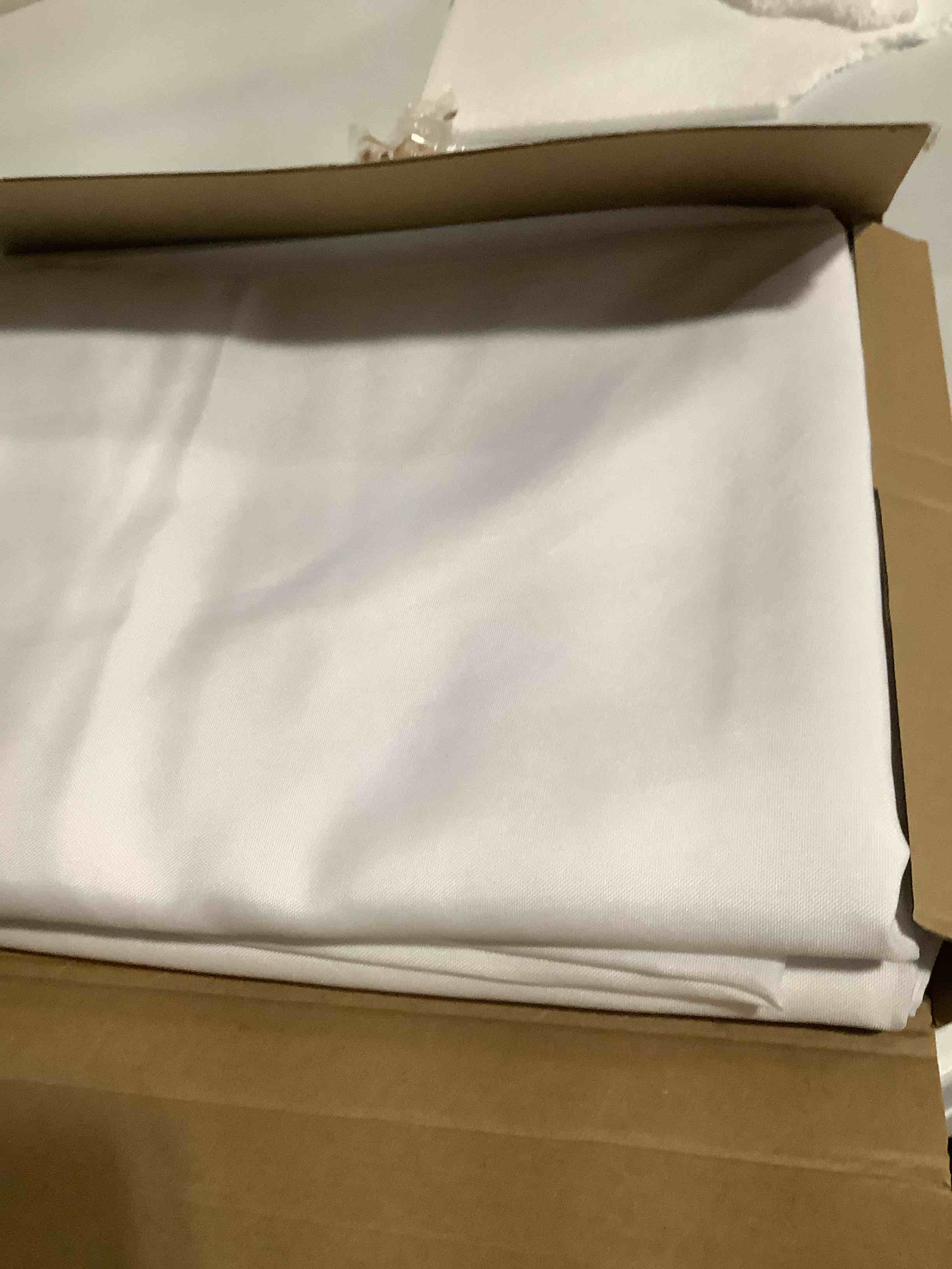 Condition photo showing Good Condition for sancua 2 Pack White Tablecloth 60 x 102 Inch, Rectangle 6 Feet Table Cloth - Stain and Wrinkle Resistant Washable Polyester Table Cover for Dining Tables, Buffet Parties and Camping White 2 Pack 60x102 Inch Tablecloth